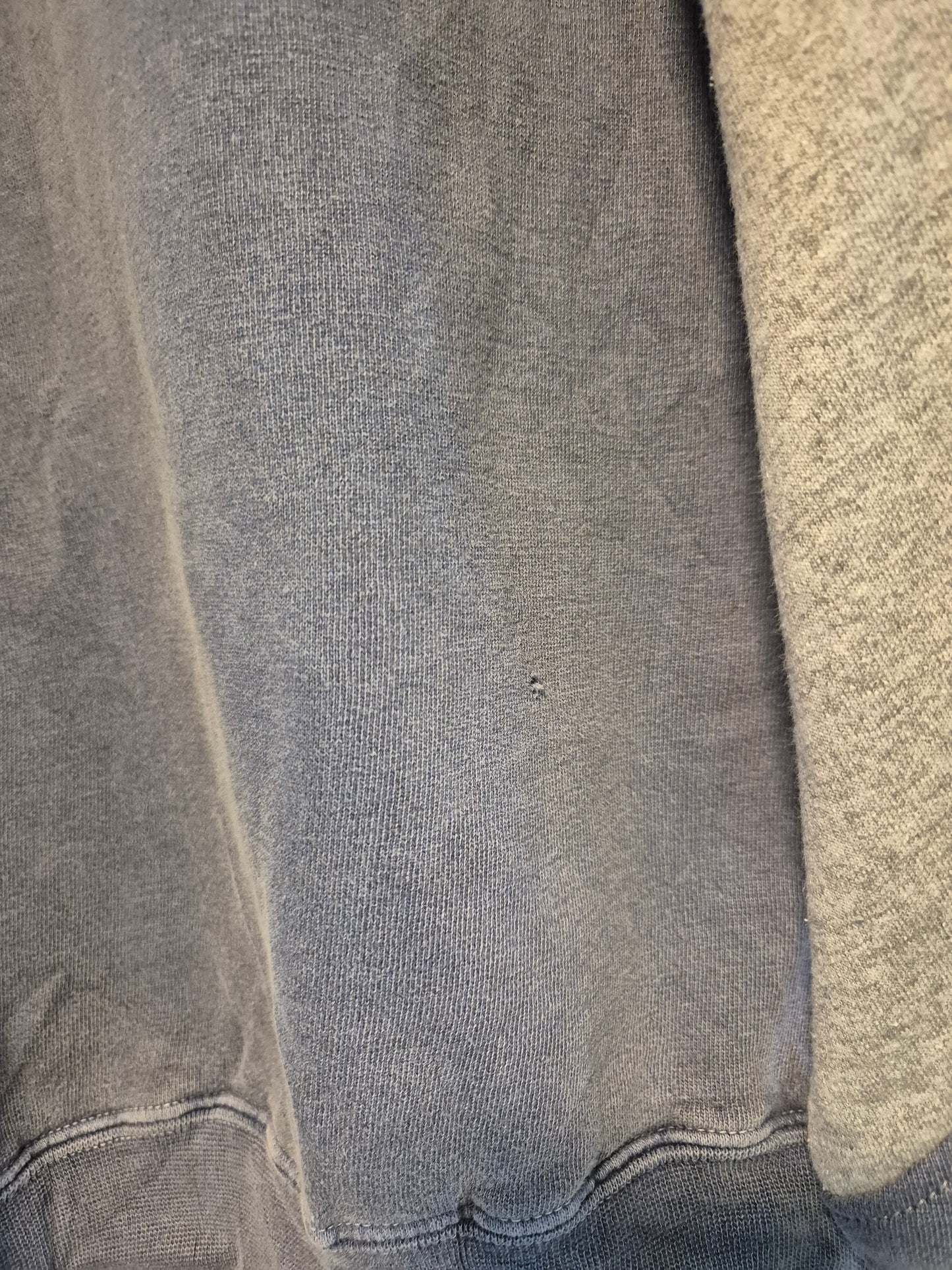 Lacoste chest logo sweater maat XL