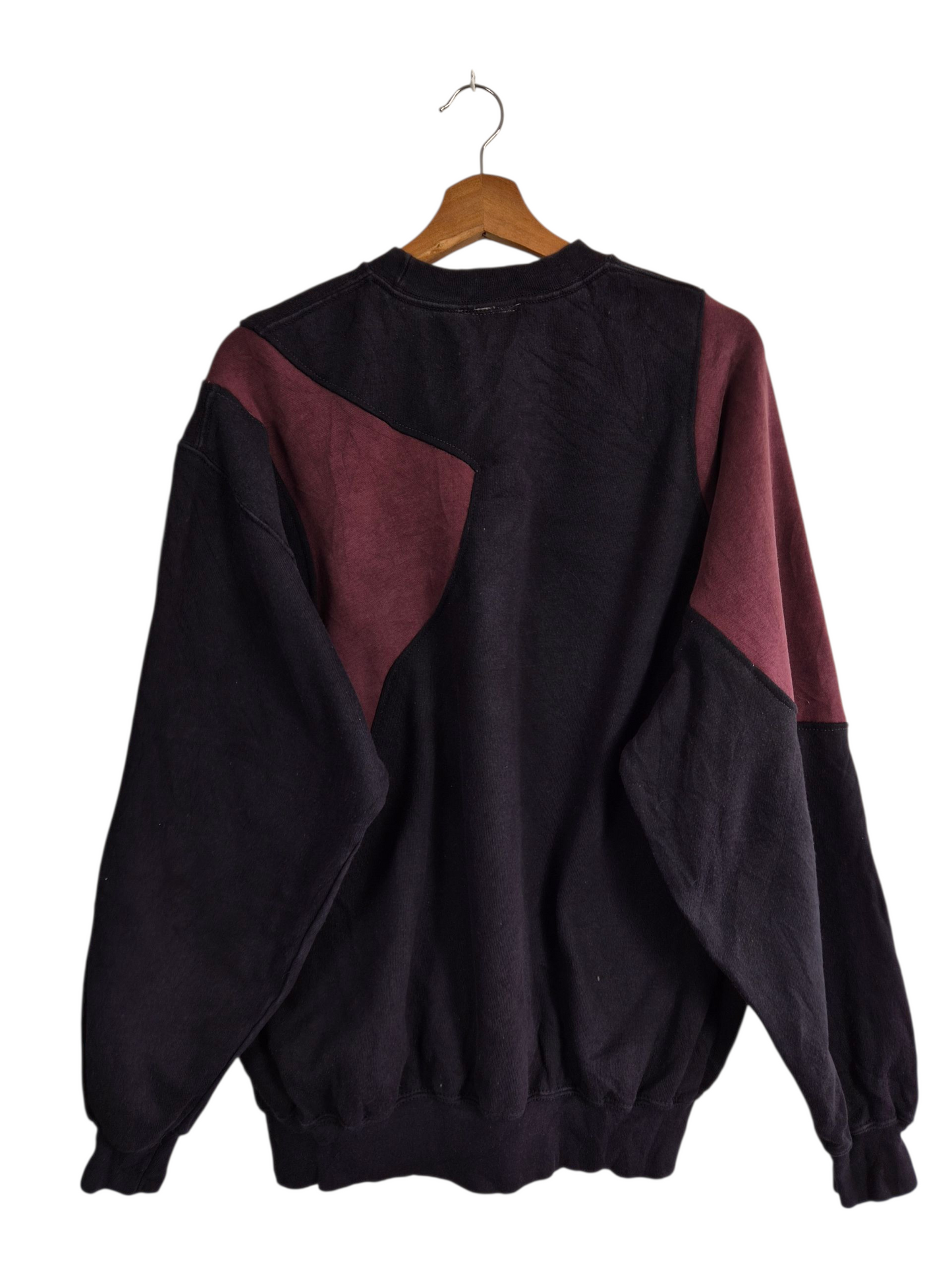 Nike chest swoosh sweater maat L