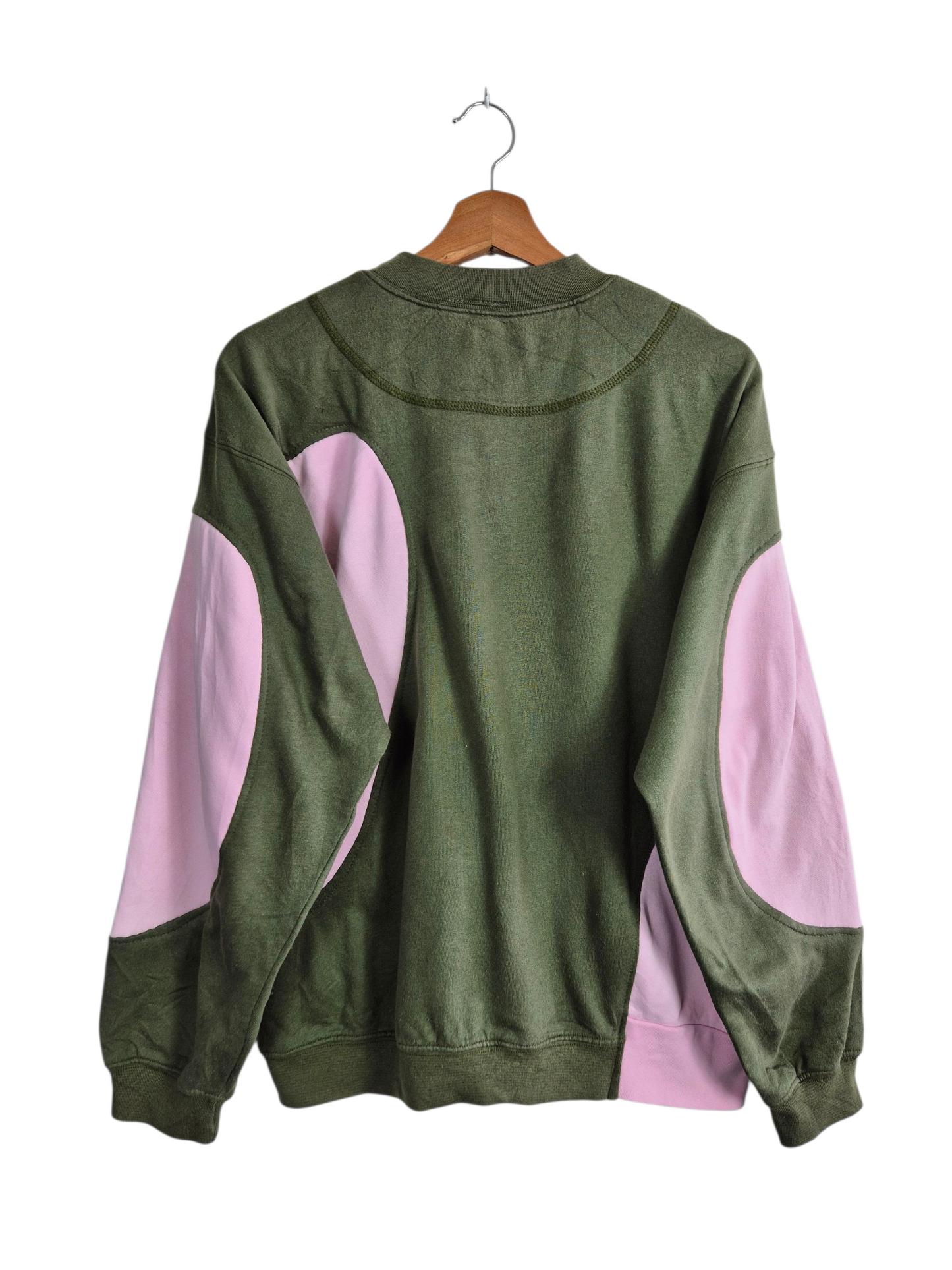 Nike chest swoosh sweater maat M