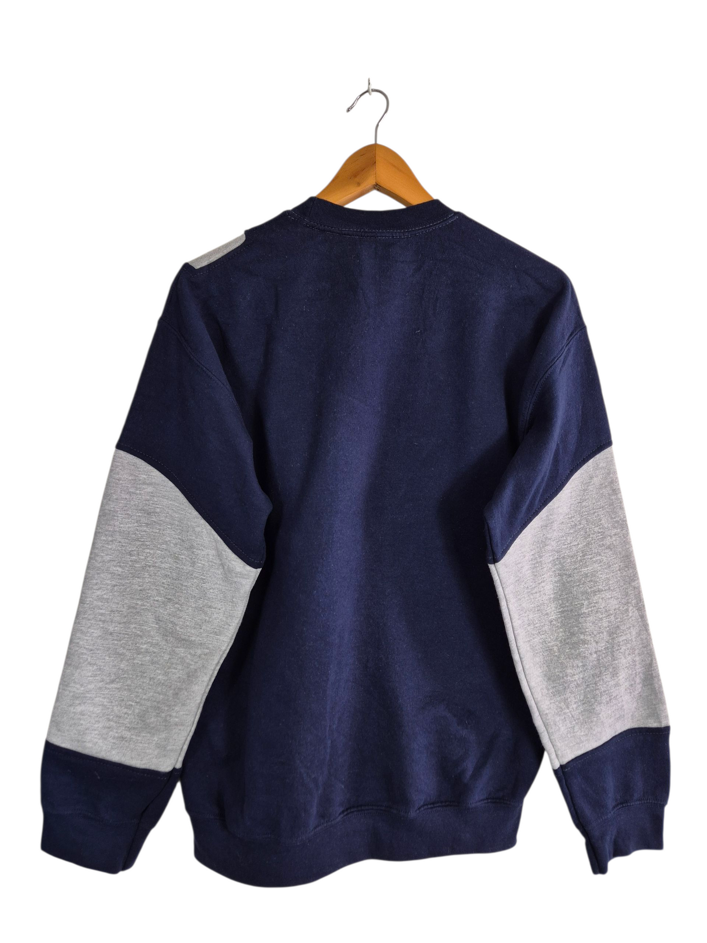 Reebok sweater maat M