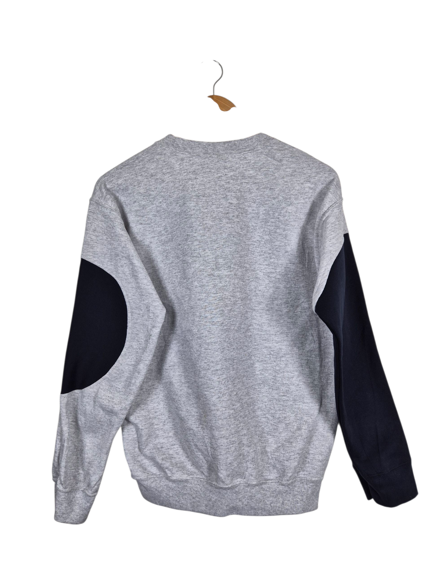 Nike 90s spell out sweater maat S