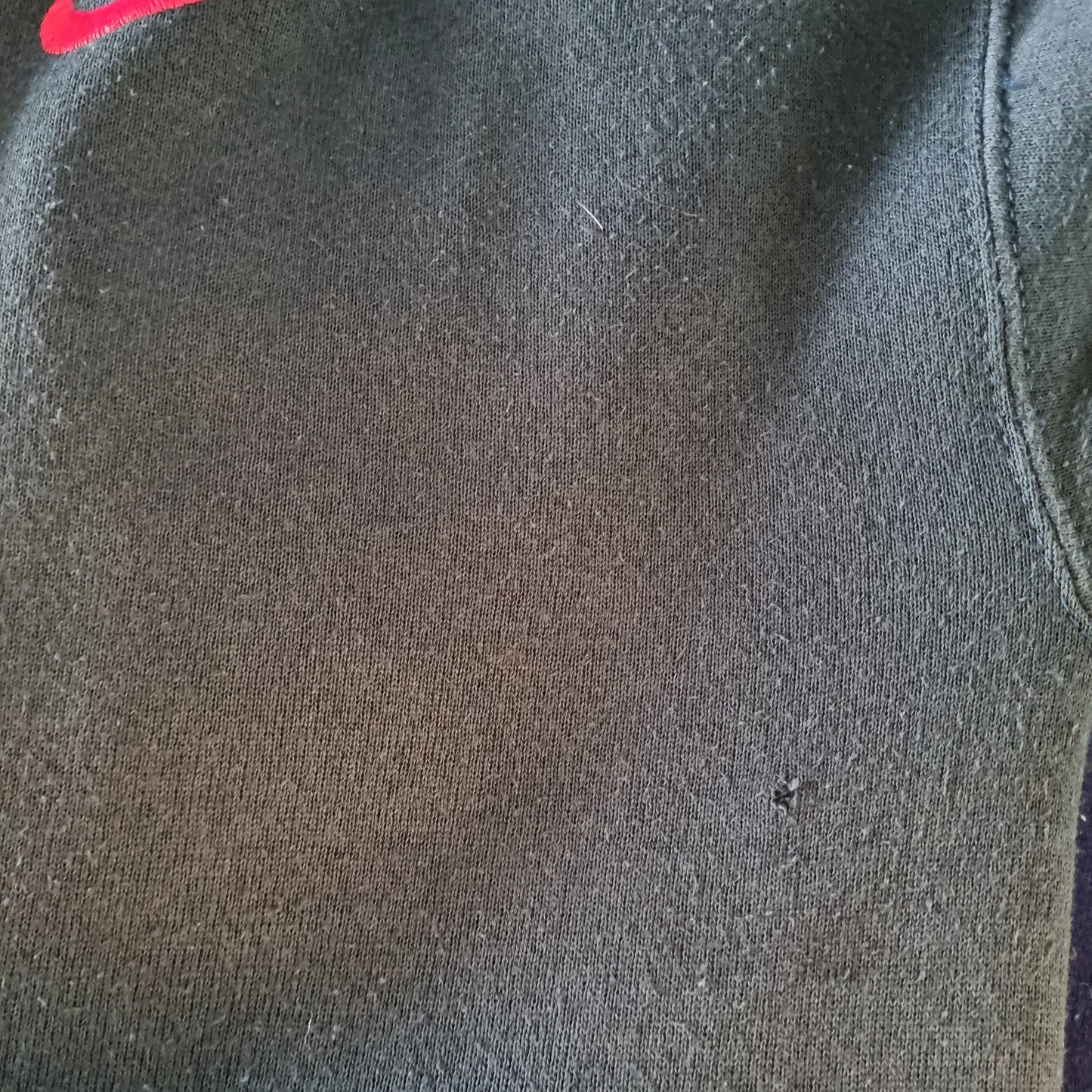 Nike chest swoosh sweater maat M