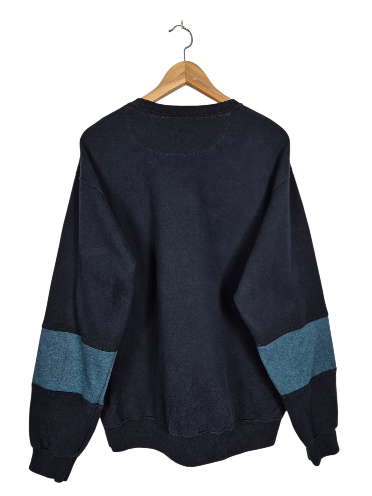 Carhartt big logo sweater maat L