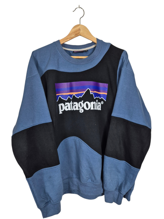 Patagonia logo sweater maat M