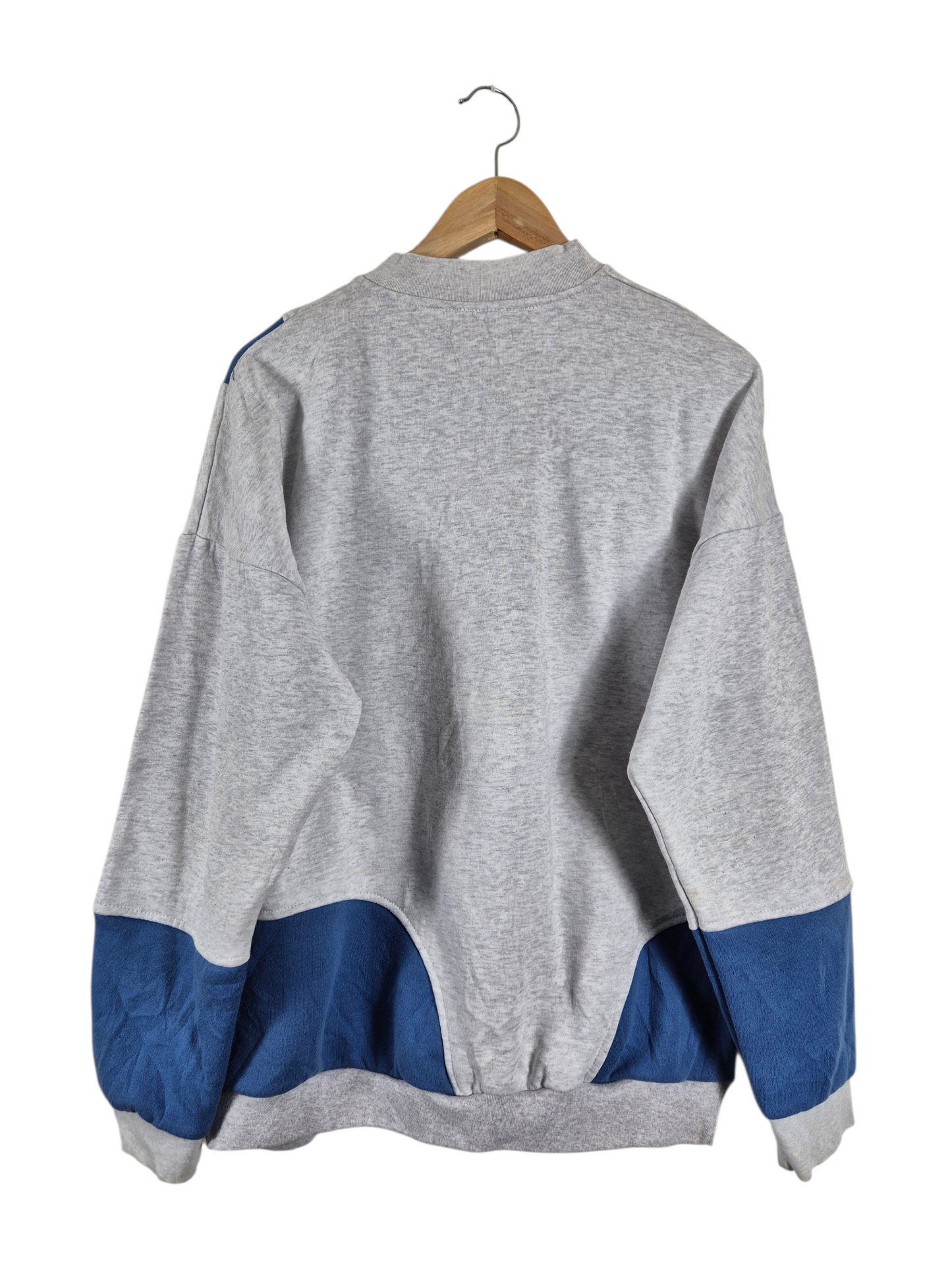 Carhartt spell out sweater maat L