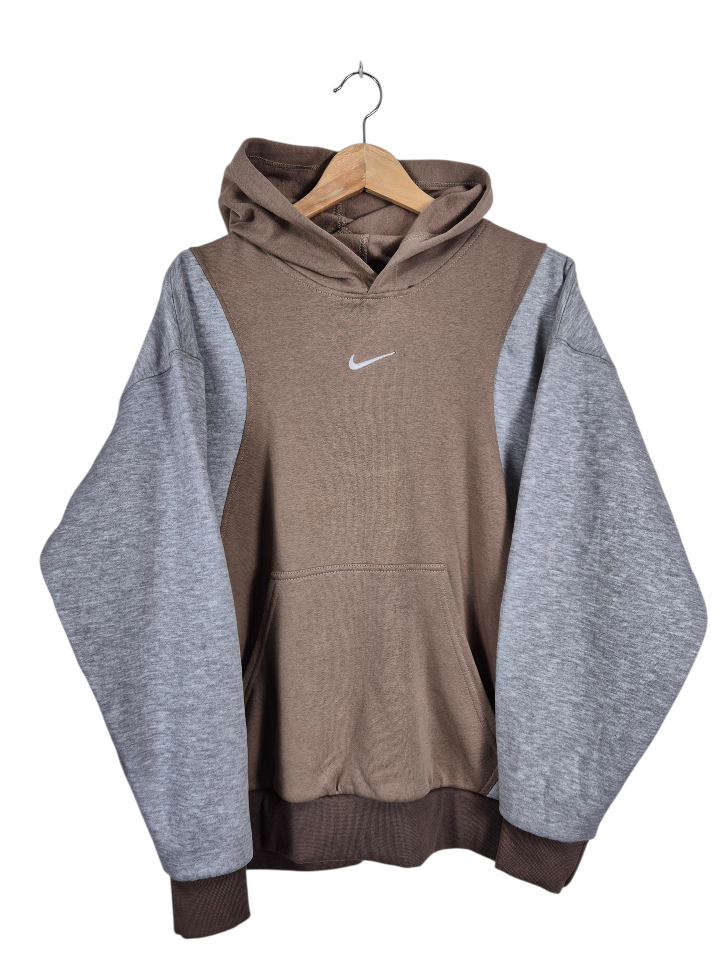 Nike center swoosh hoodie maat L
