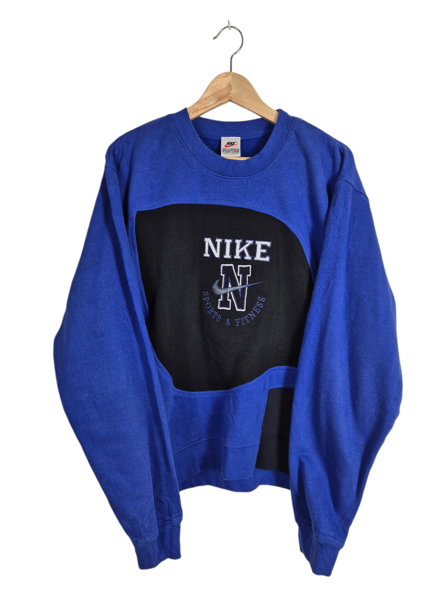 Nike 90s sweater maat L