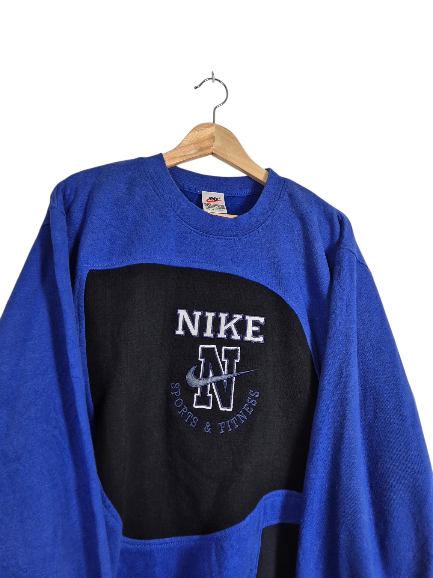 Nike 90s sweater maat L