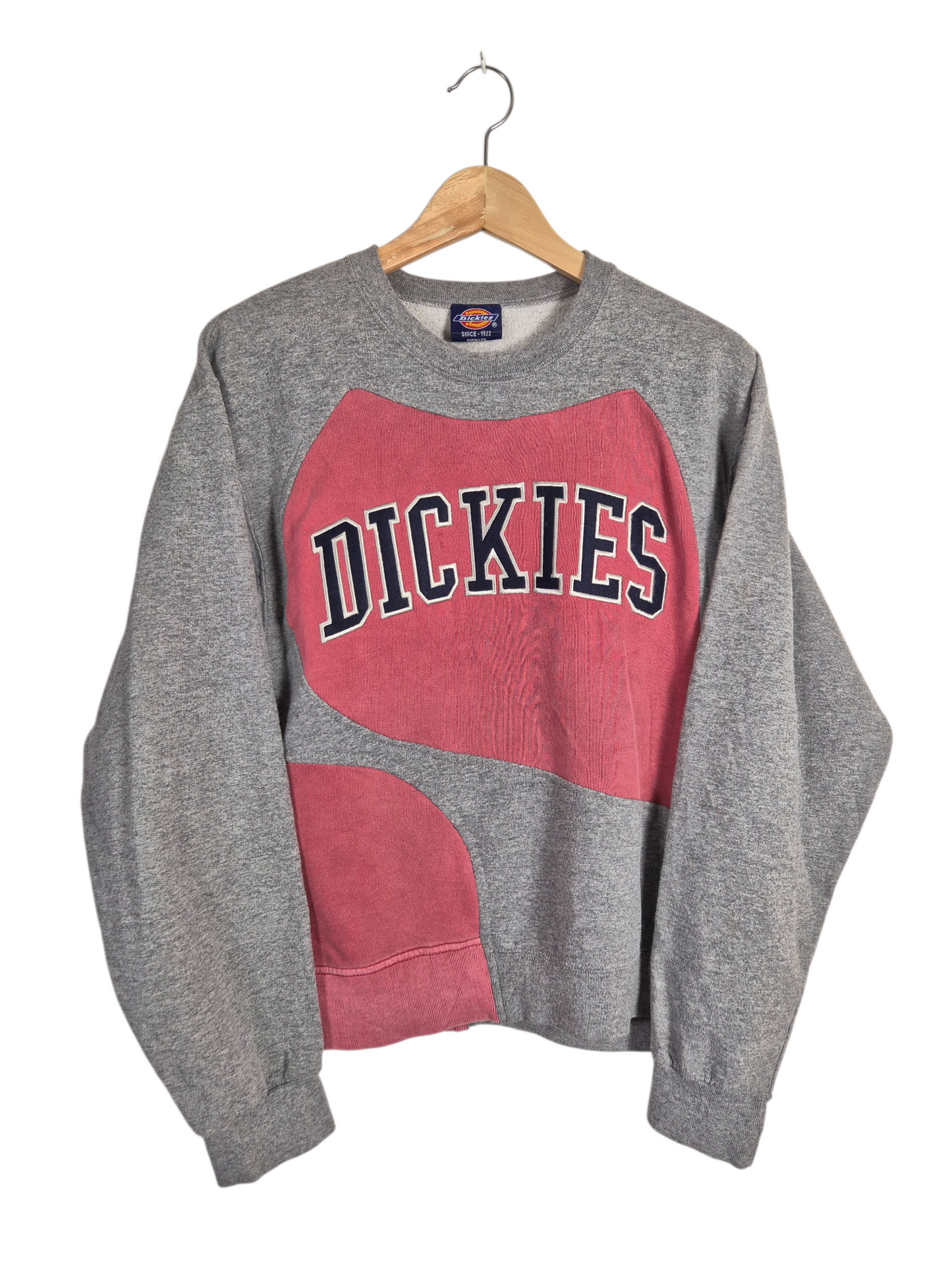 Dickies USA made spell out sweater maat S