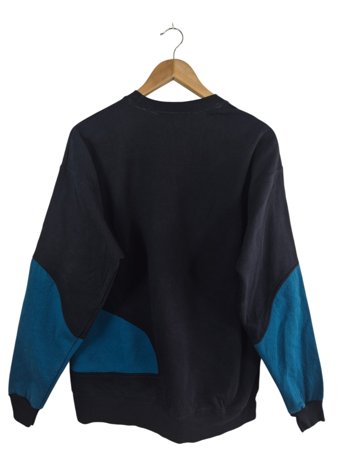 Stussy sweater maat L