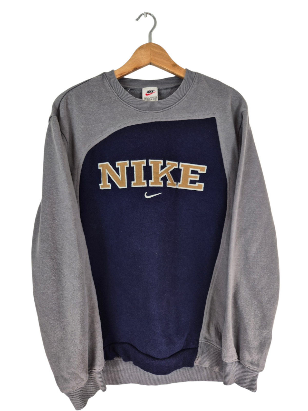 Nike 90s Spell Out Rework Sweater Heren | Maat M