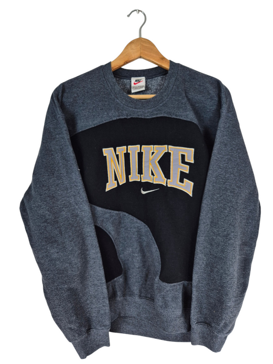 Nike 90s Spell Out Rework Sweater Dames | Grijs | Maat S
