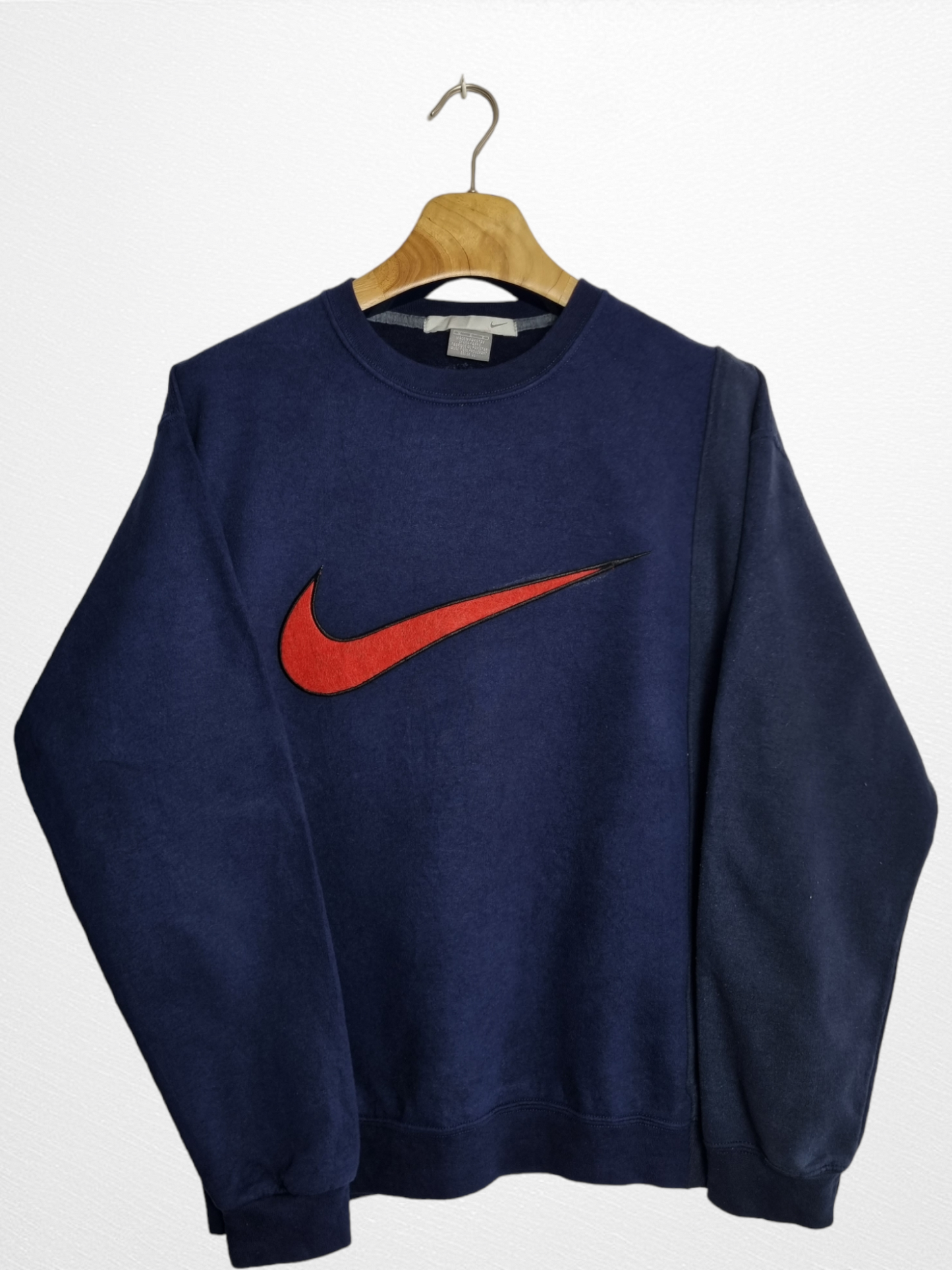 Nike reworked Big Swoosh sweater maat M