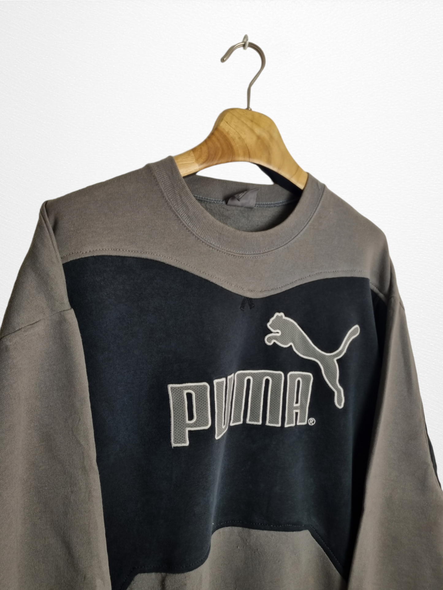 Puma rework sweater maat M