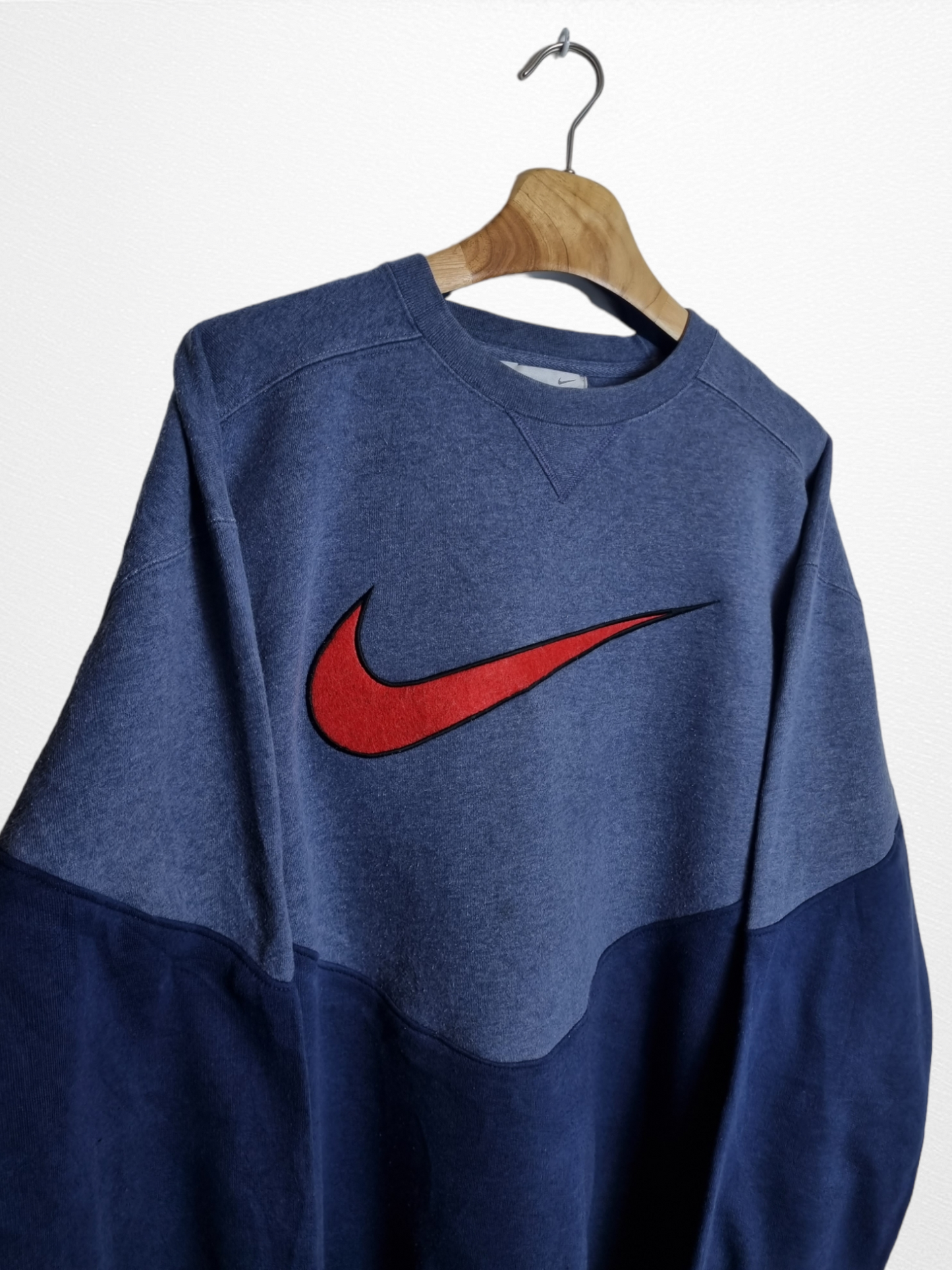 Nike reworked Big Swoosh sweater maat L