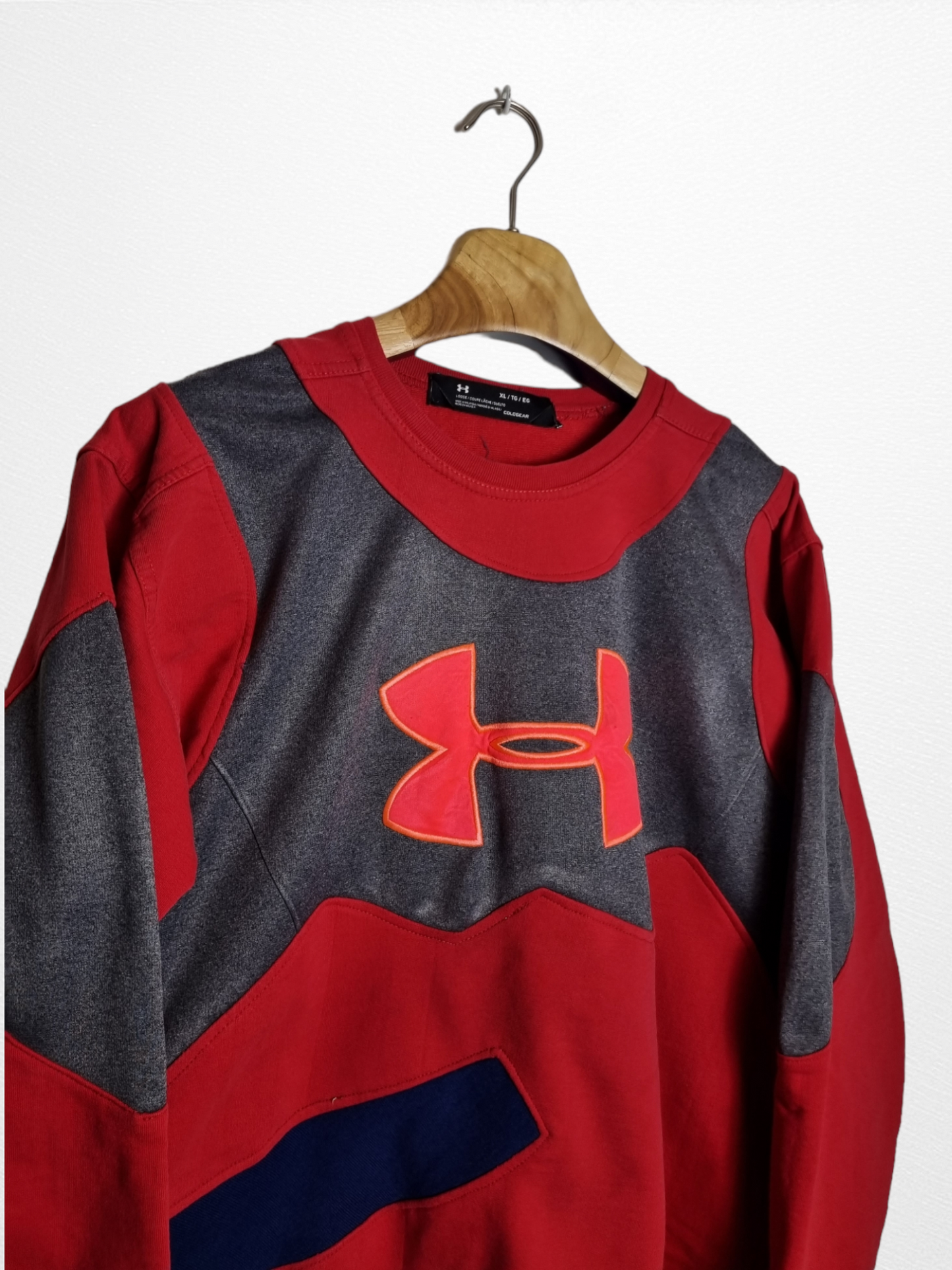 Under Armour reworked sweater maat M