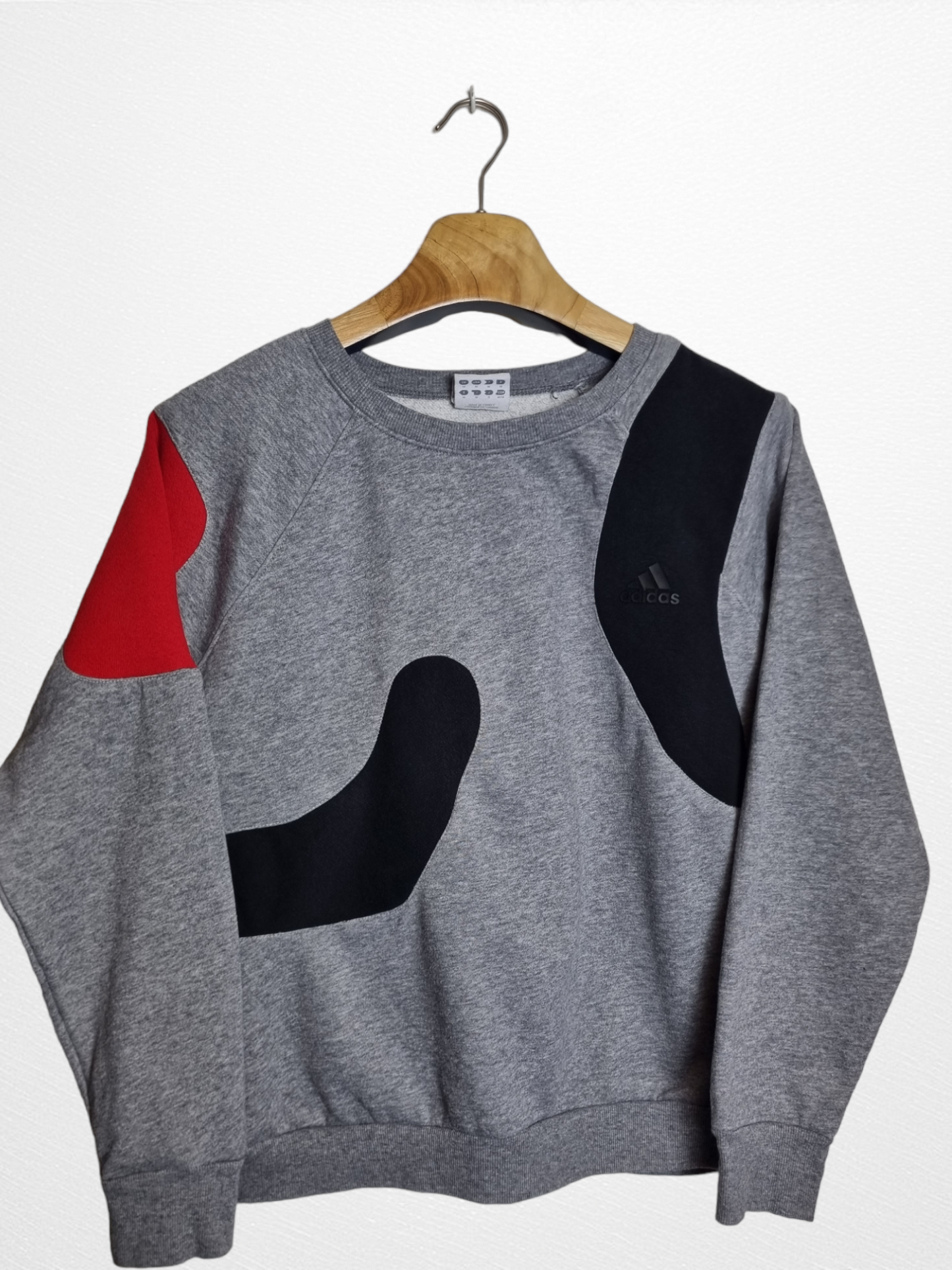 Adidas rework sweater maat M