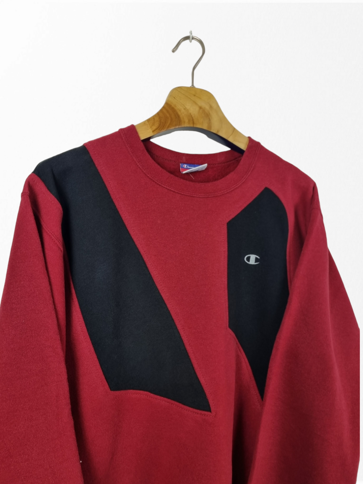 Champion chest logo sweater maat M