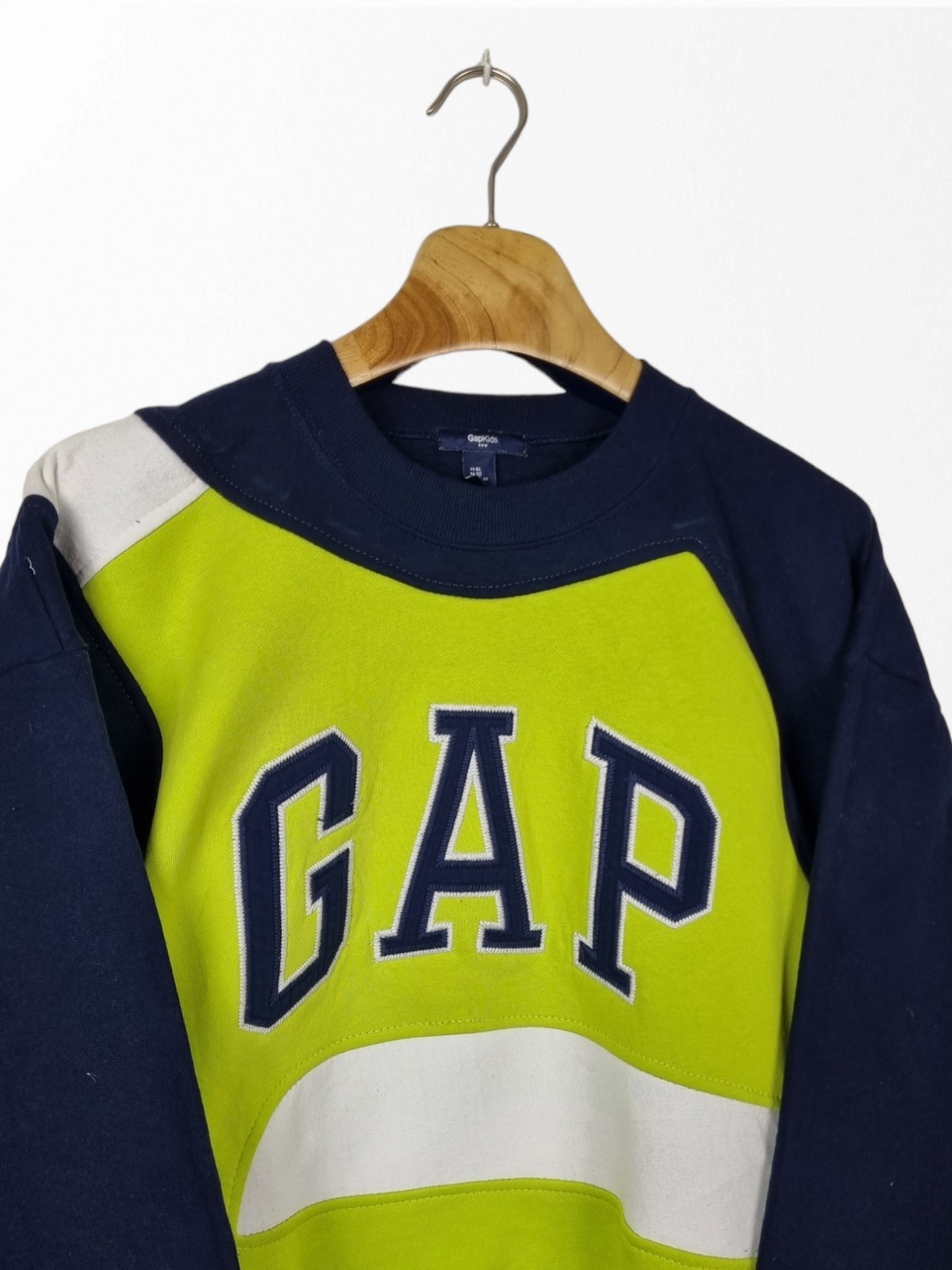 GAP reworked sweater maat M