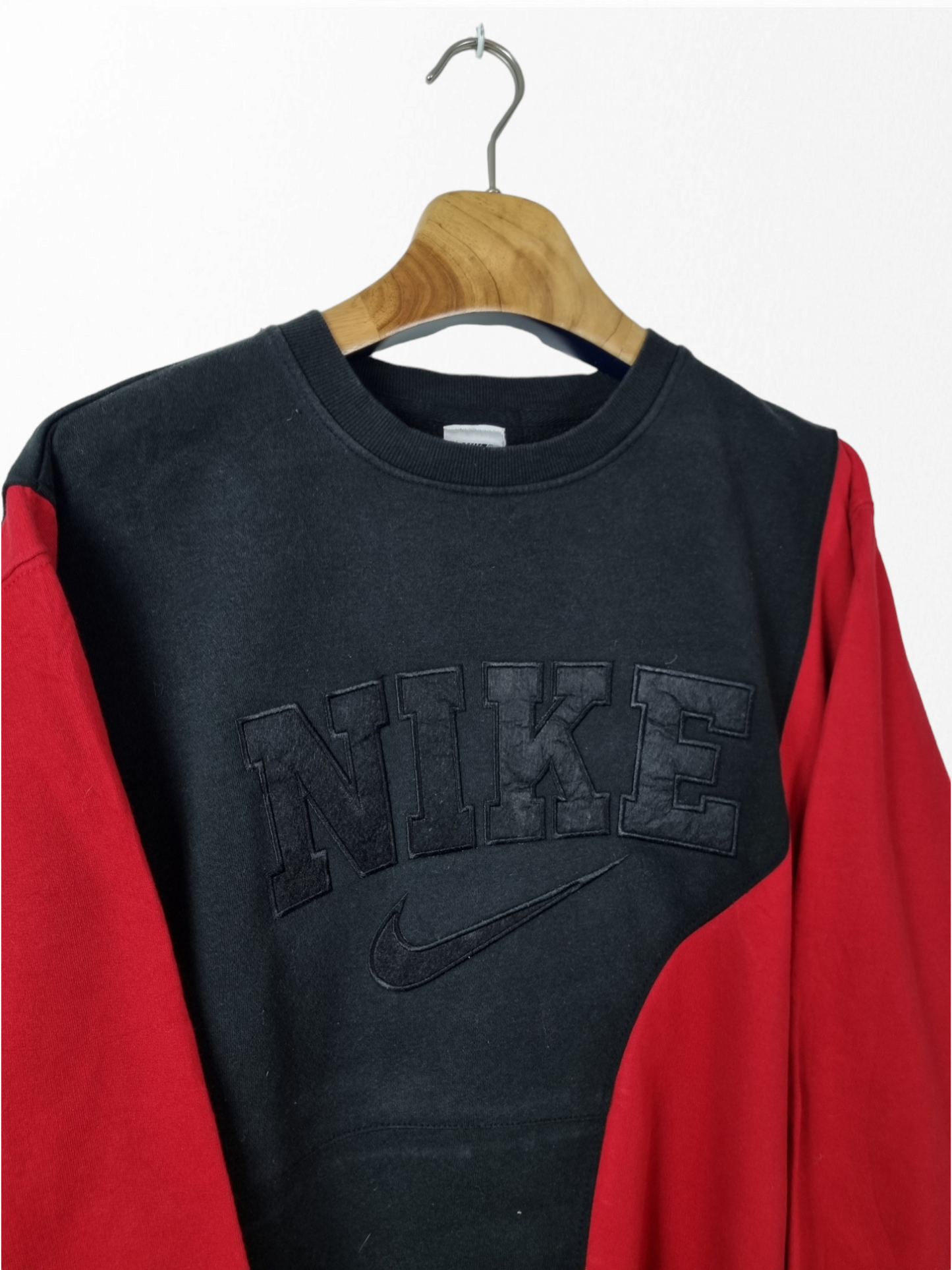 Nike spell out sweater maat L