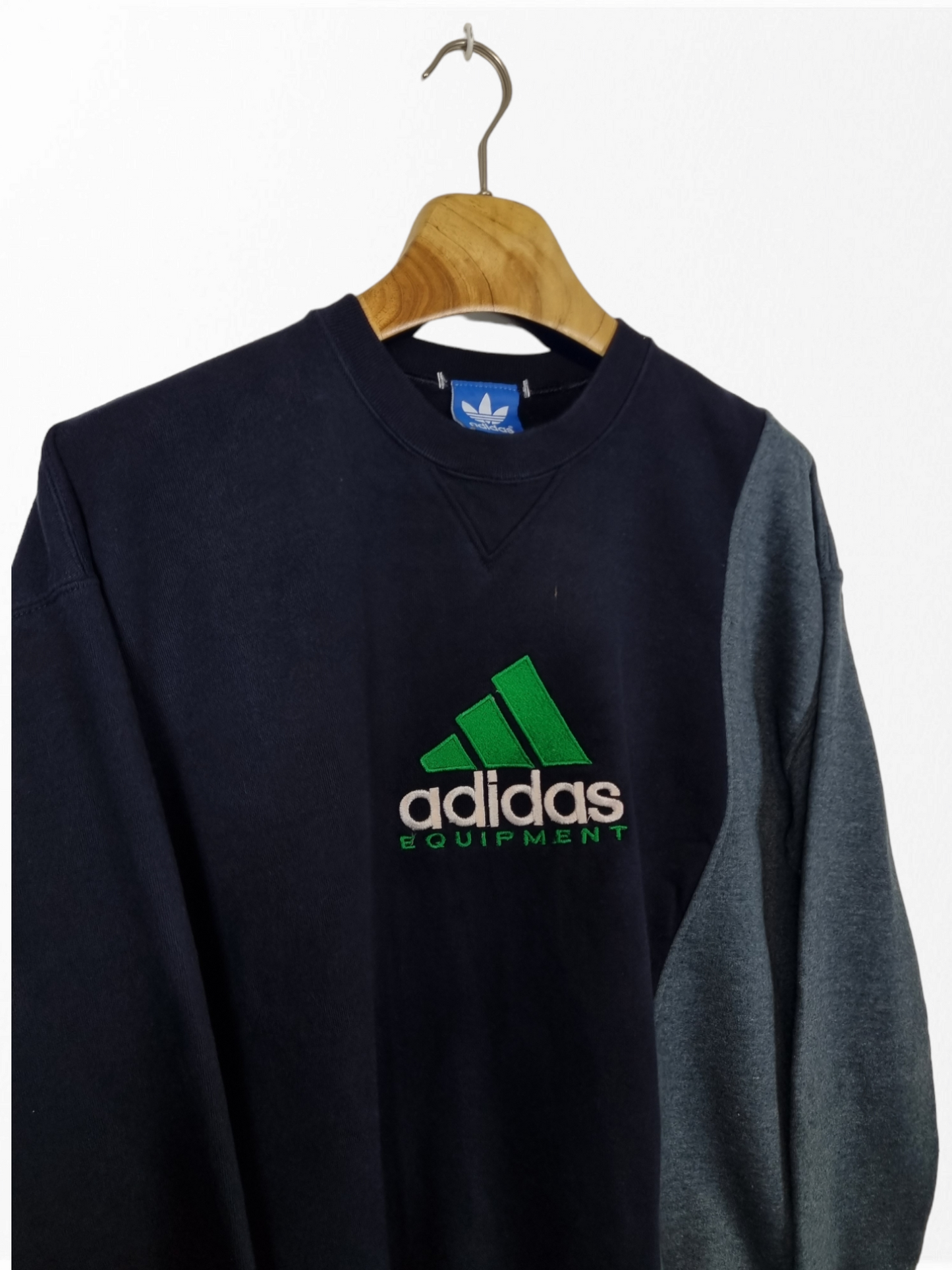 Adidas equipment sweater maat M