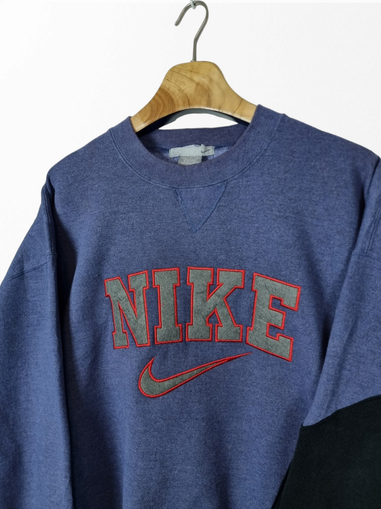 Nike spell out sweater maat L/XL