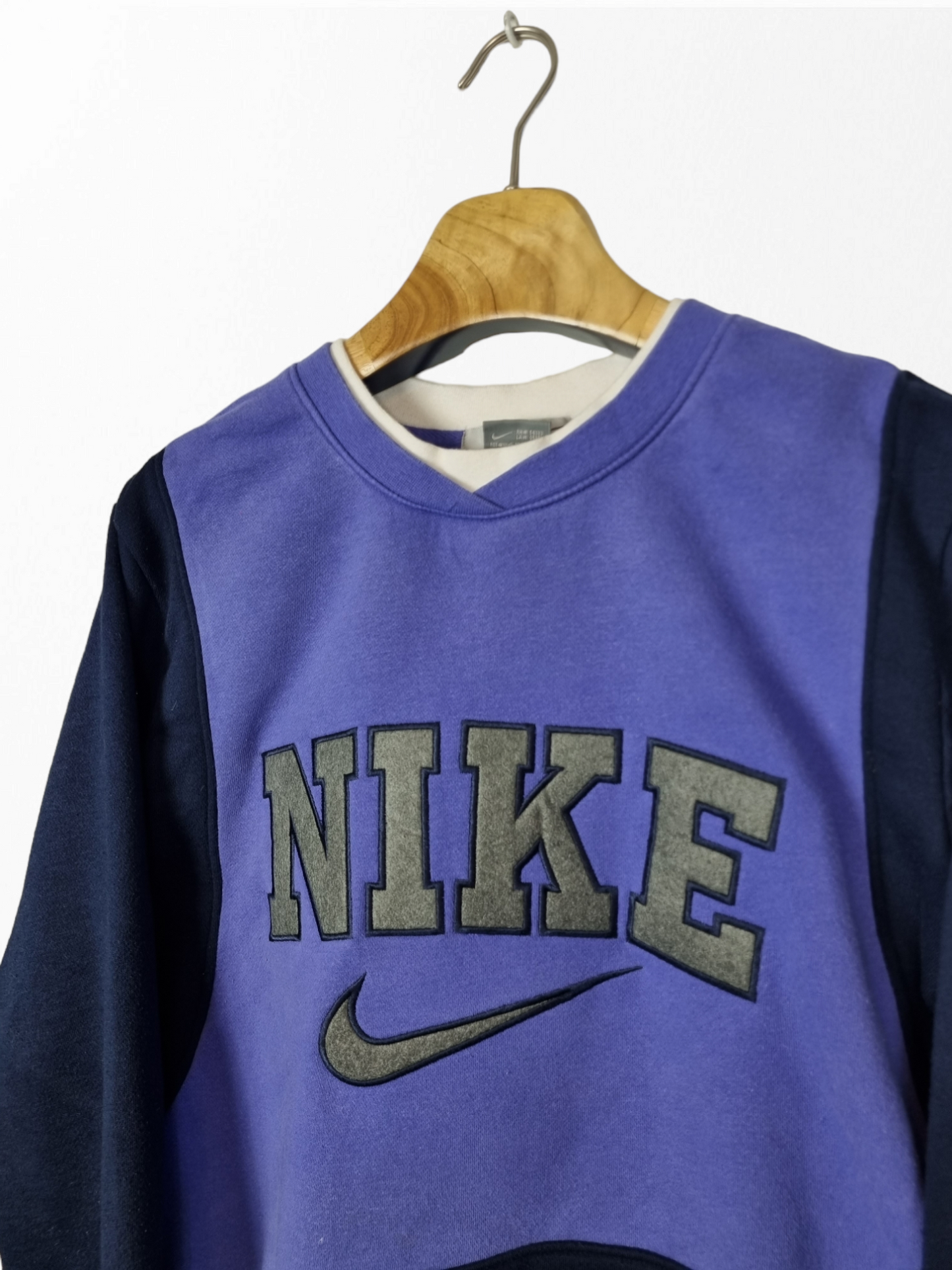 Nike spell out sweater maat S