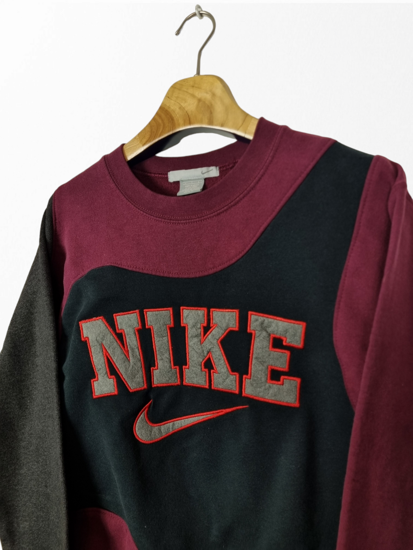 Nike spell out sweater maat XS/S