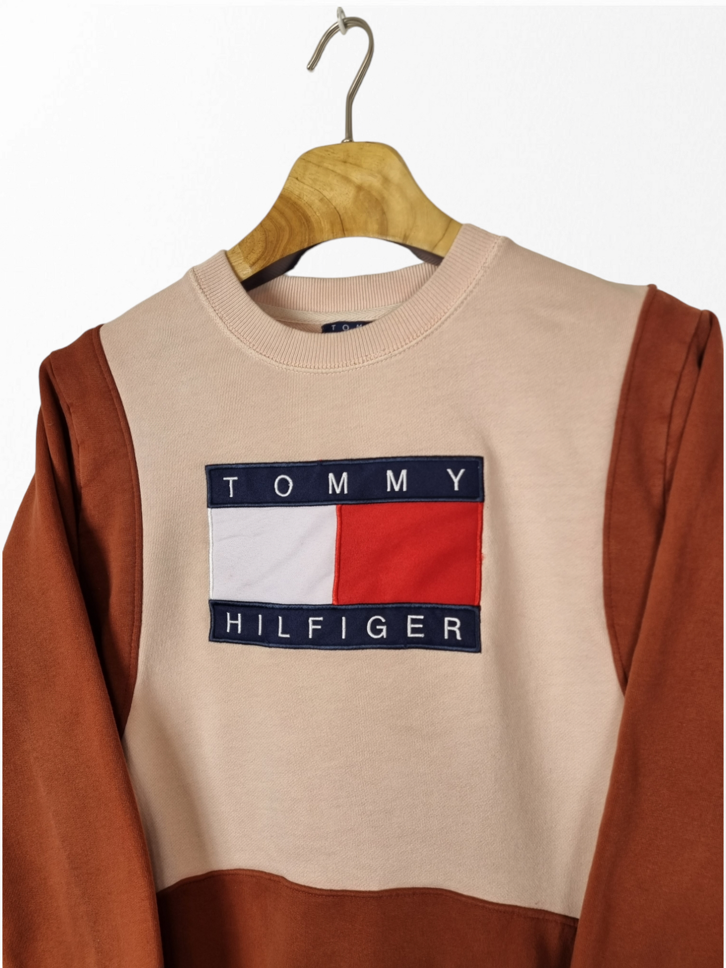 Tommy Hilfiger big logo sweater maat S