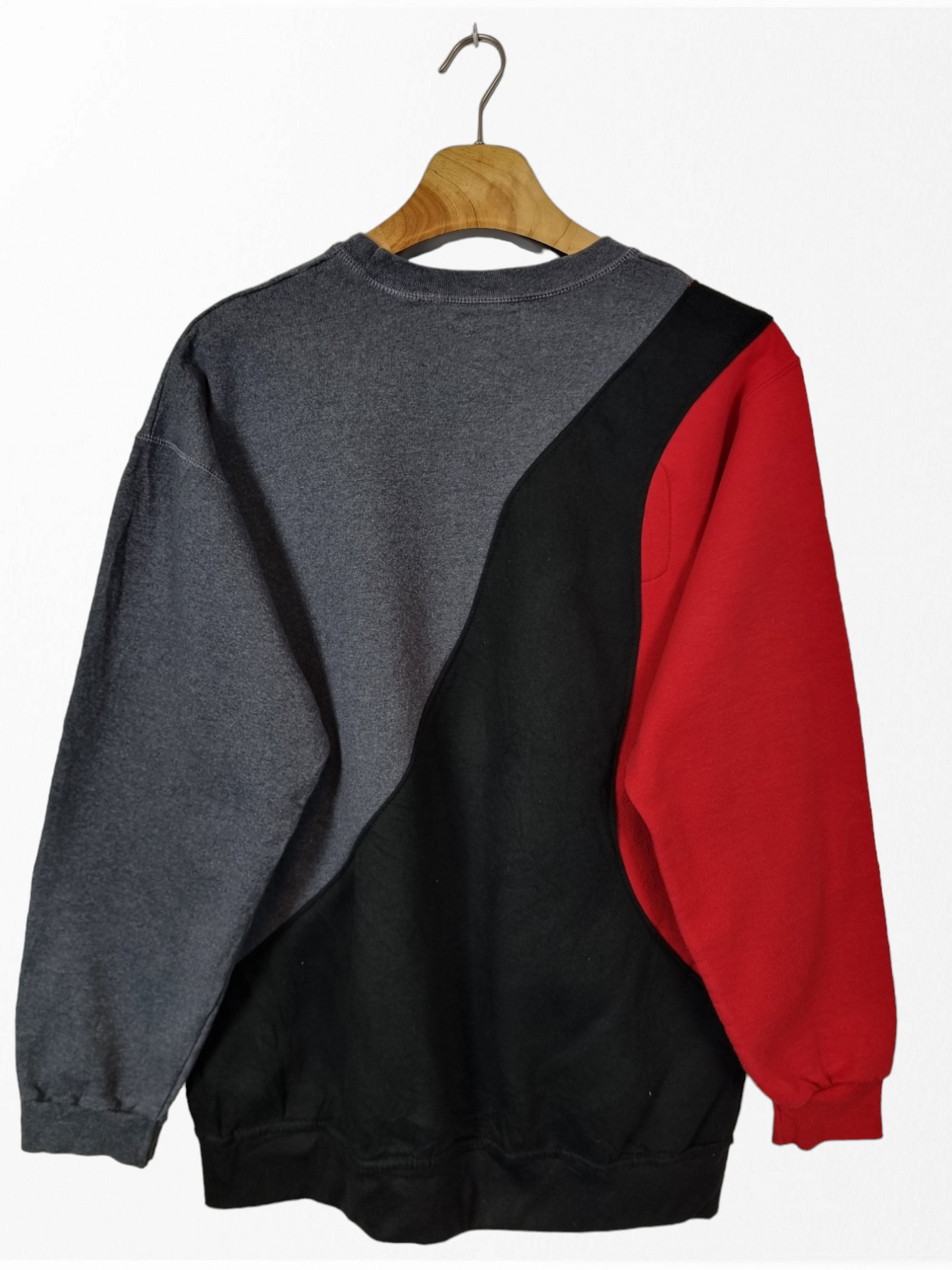 Nike chest swoosh logo sweater maat M