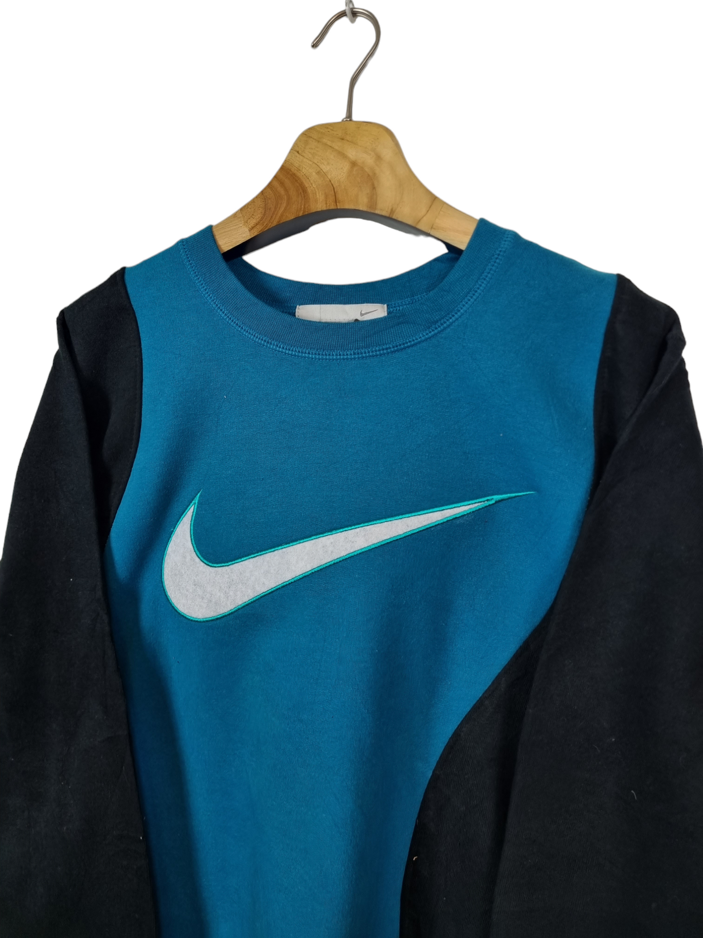 Nike Big Swoosh sweater maat S