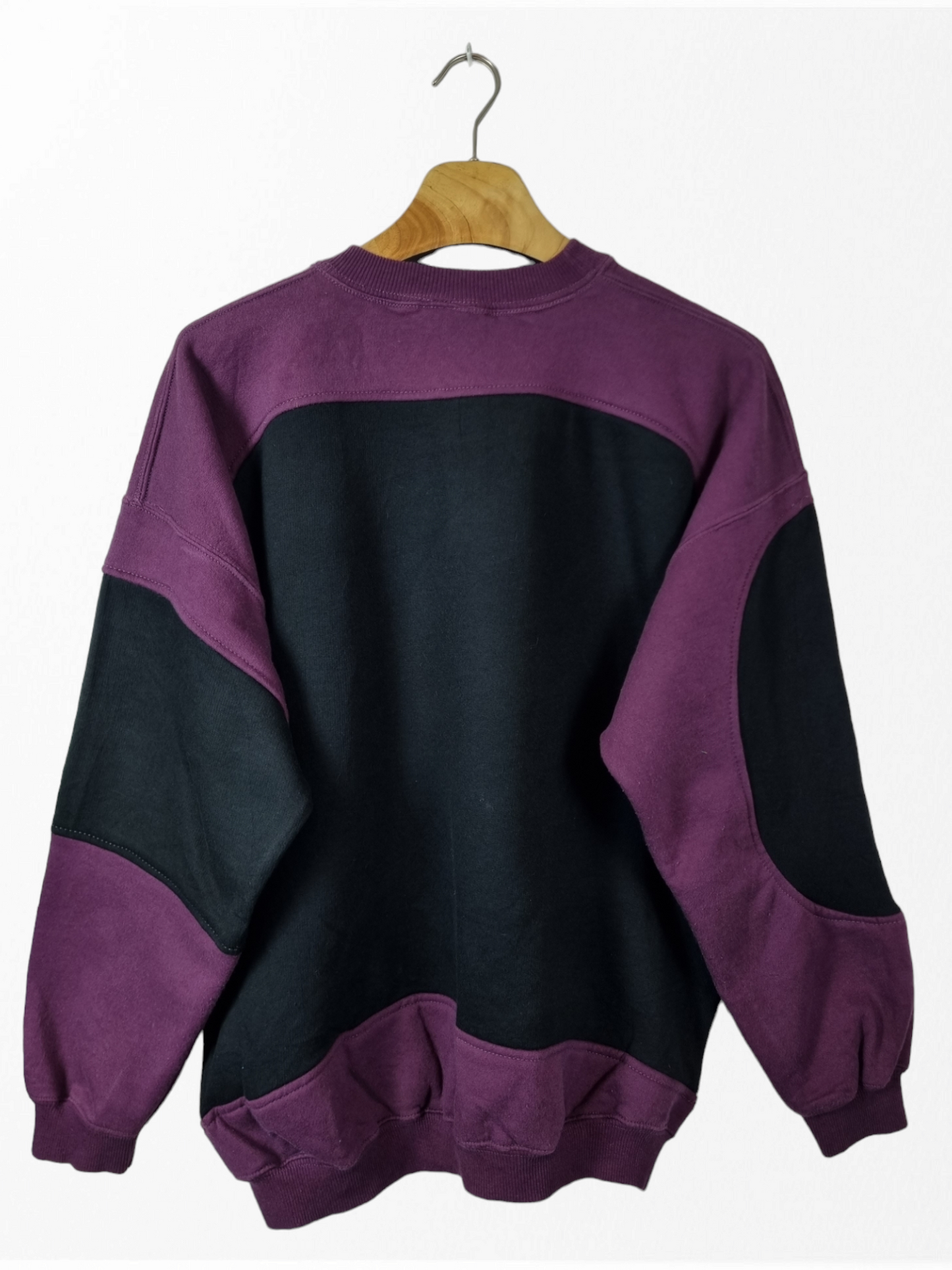 Nike 90s spell out sweater maat M