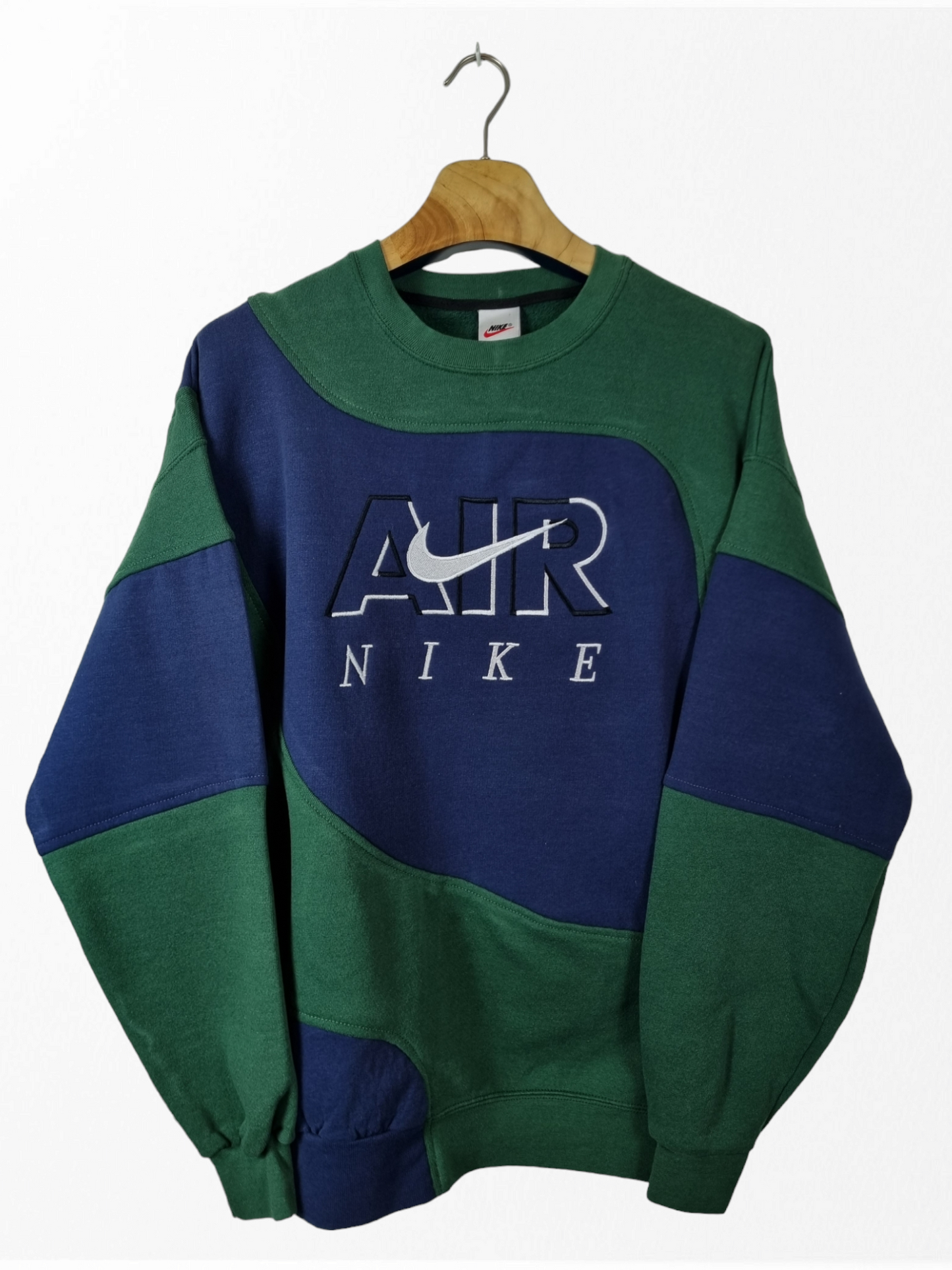 Nike air 90s sweater maat L