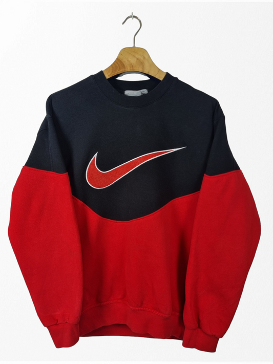 Nike Big Swoosh sweater maat M