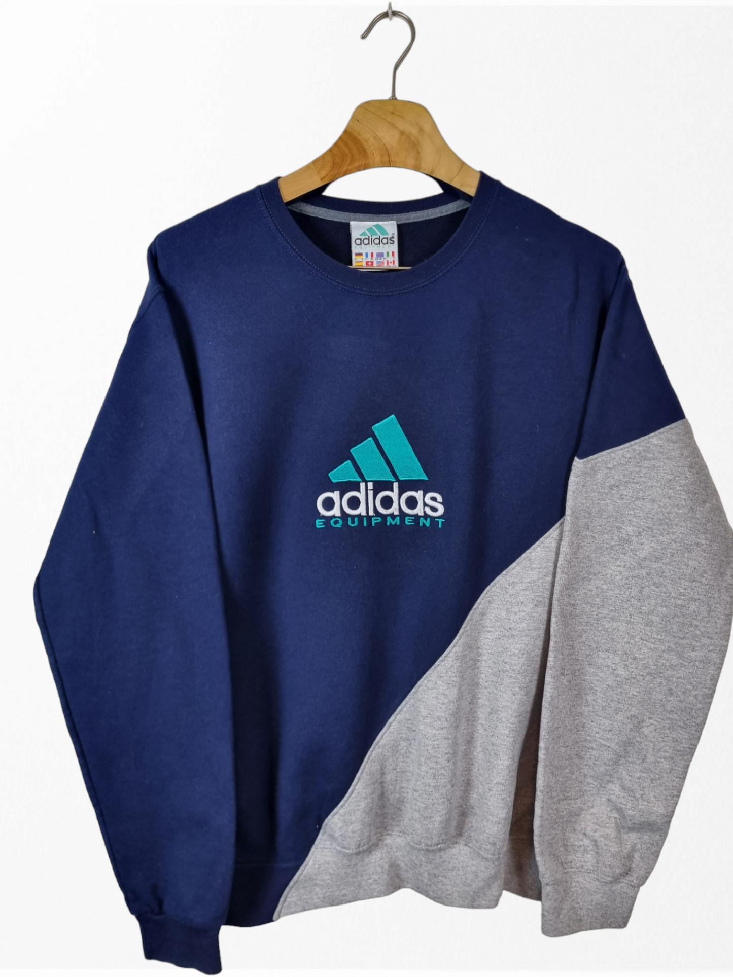 Adidas 90s equipment sweater maat M