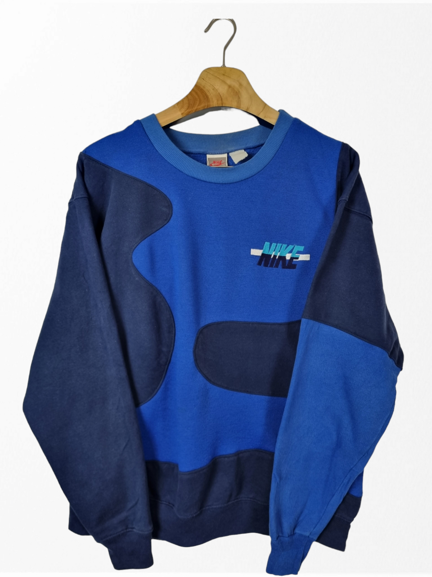 Nike 80s sweater maat M