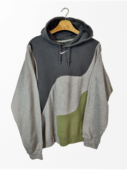 Nike center Swoosh hoodie maat L