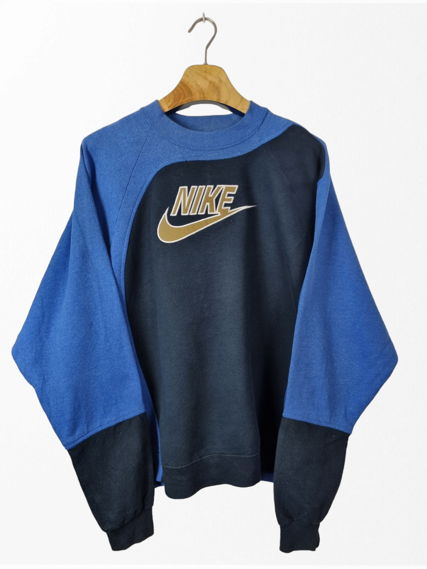 Nike 90s front logo sweater maat L/XL