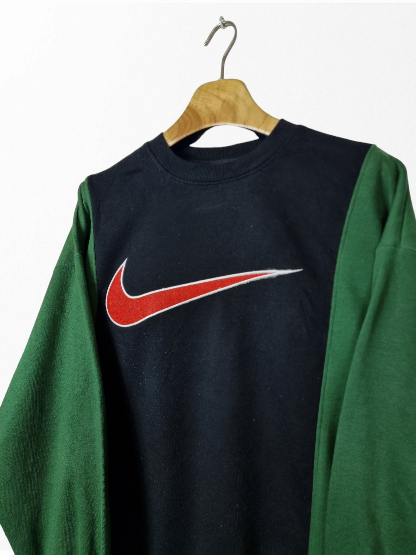 Nike Big Swoosh sweater maat M/L