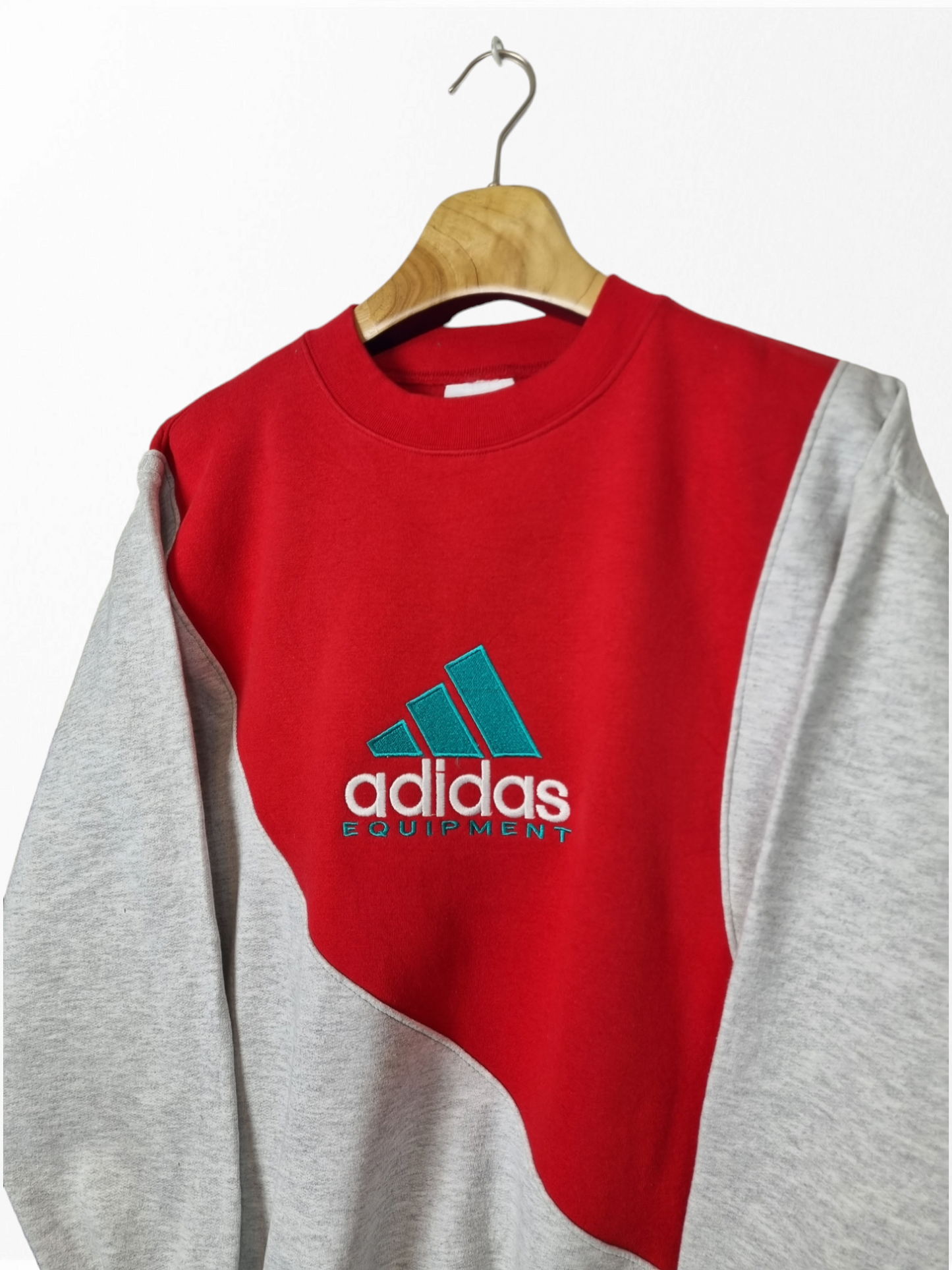 Adidas 90s equipment sweater maat M/L