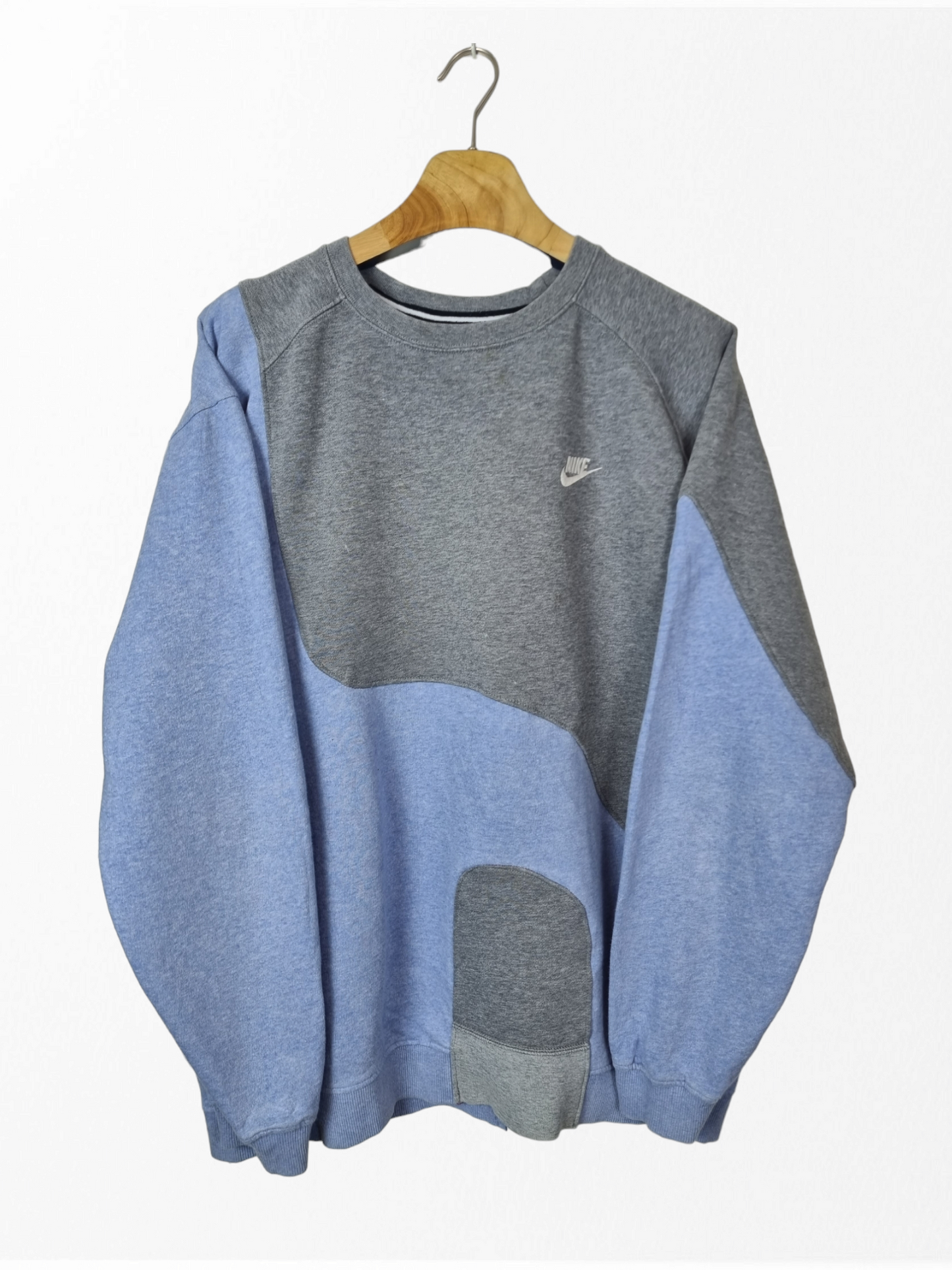Nike chest logo sweater maat XL