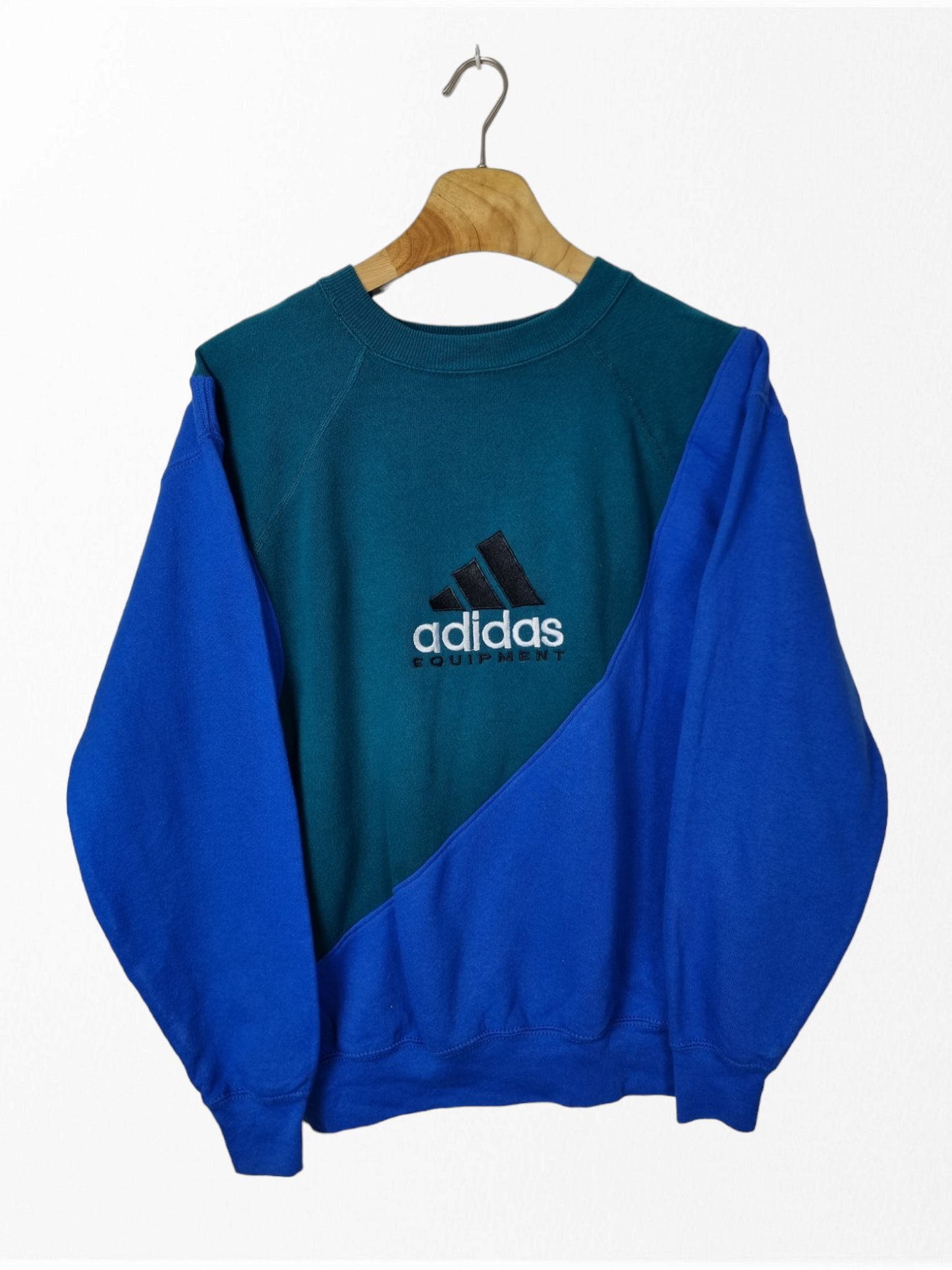 Adidas 90s equipment sweater maat M