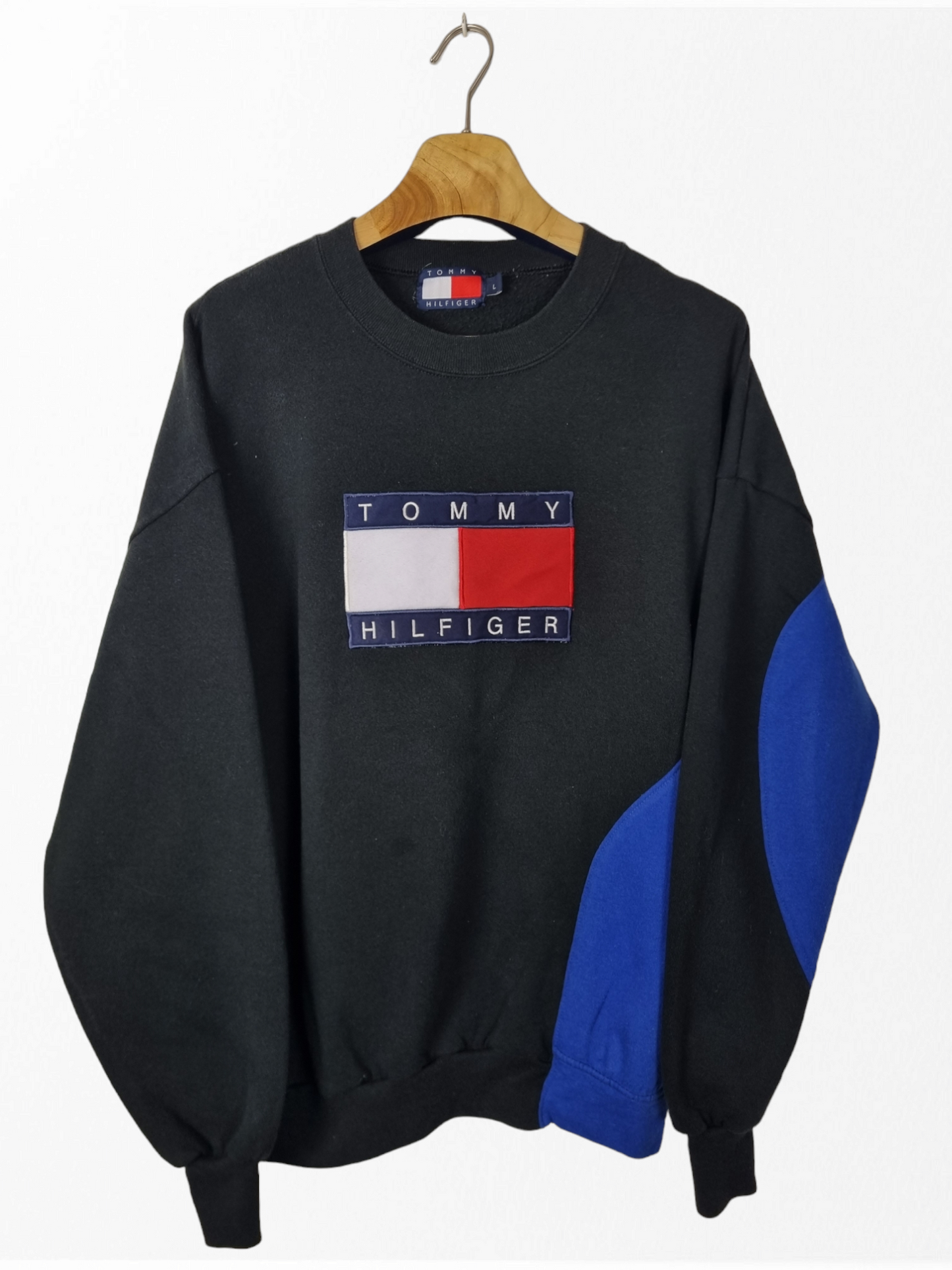 Tommy Hilfiger big logo sweater maat M