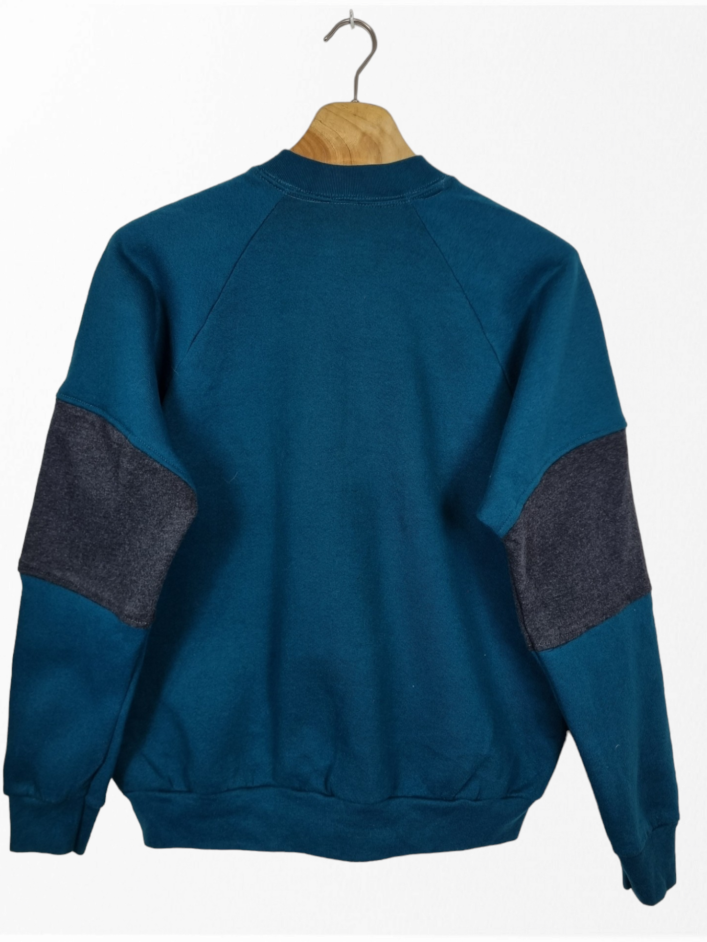 Nike 90s spell out sweater maat S