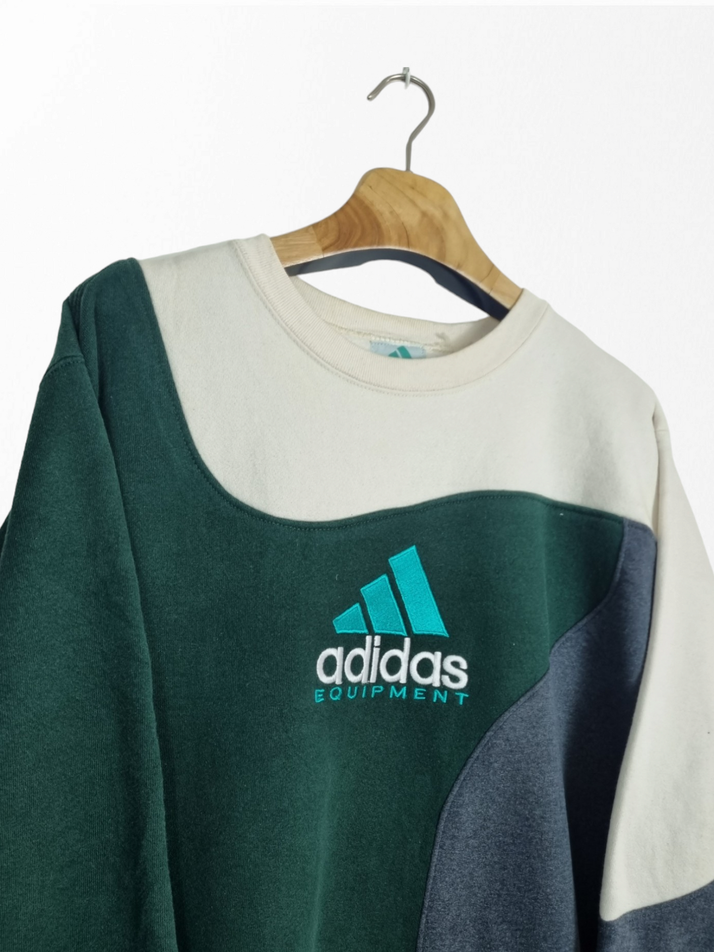 Adidas 90s equipment sweater maat M