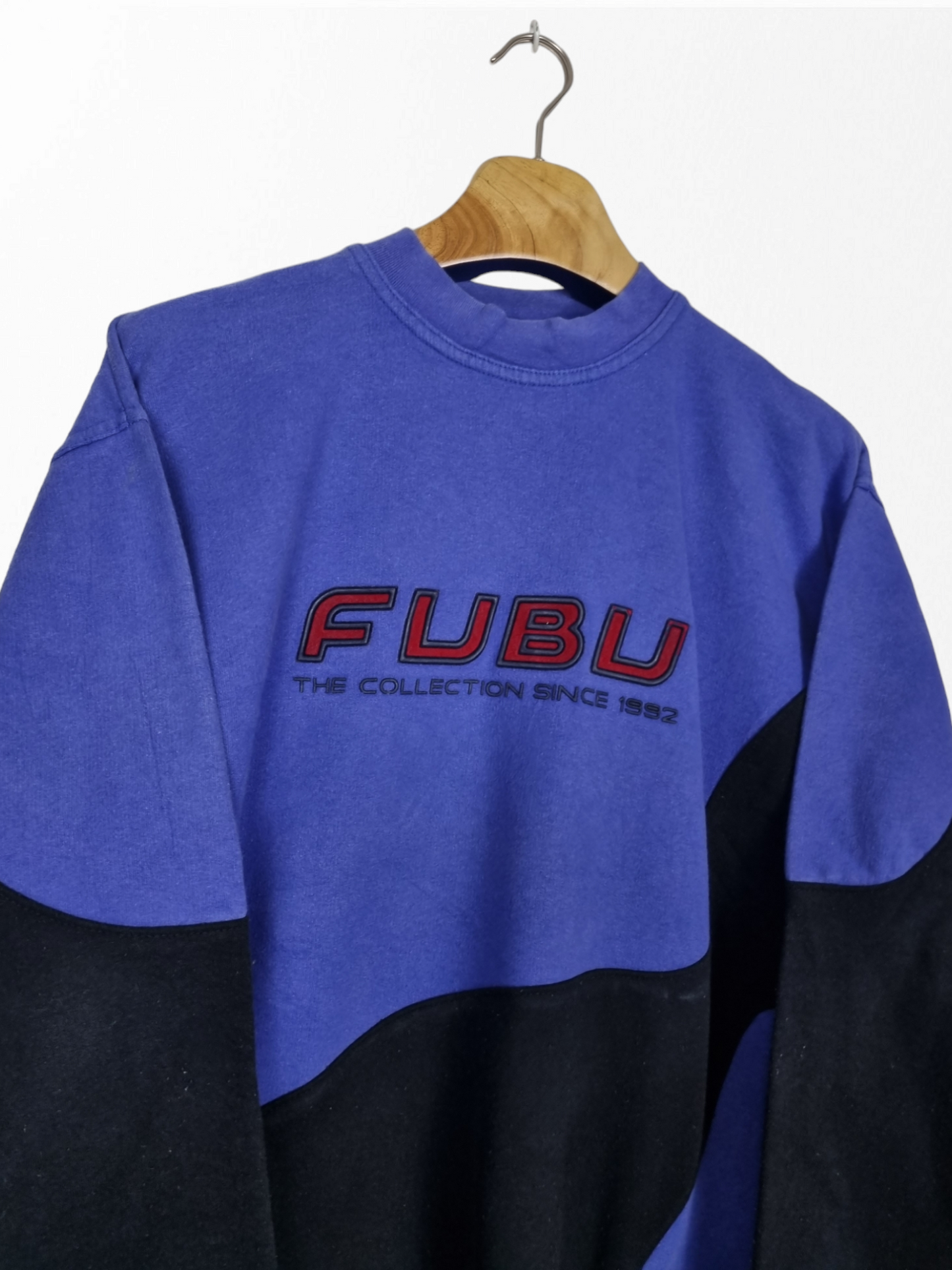 Fubu sweater maat M