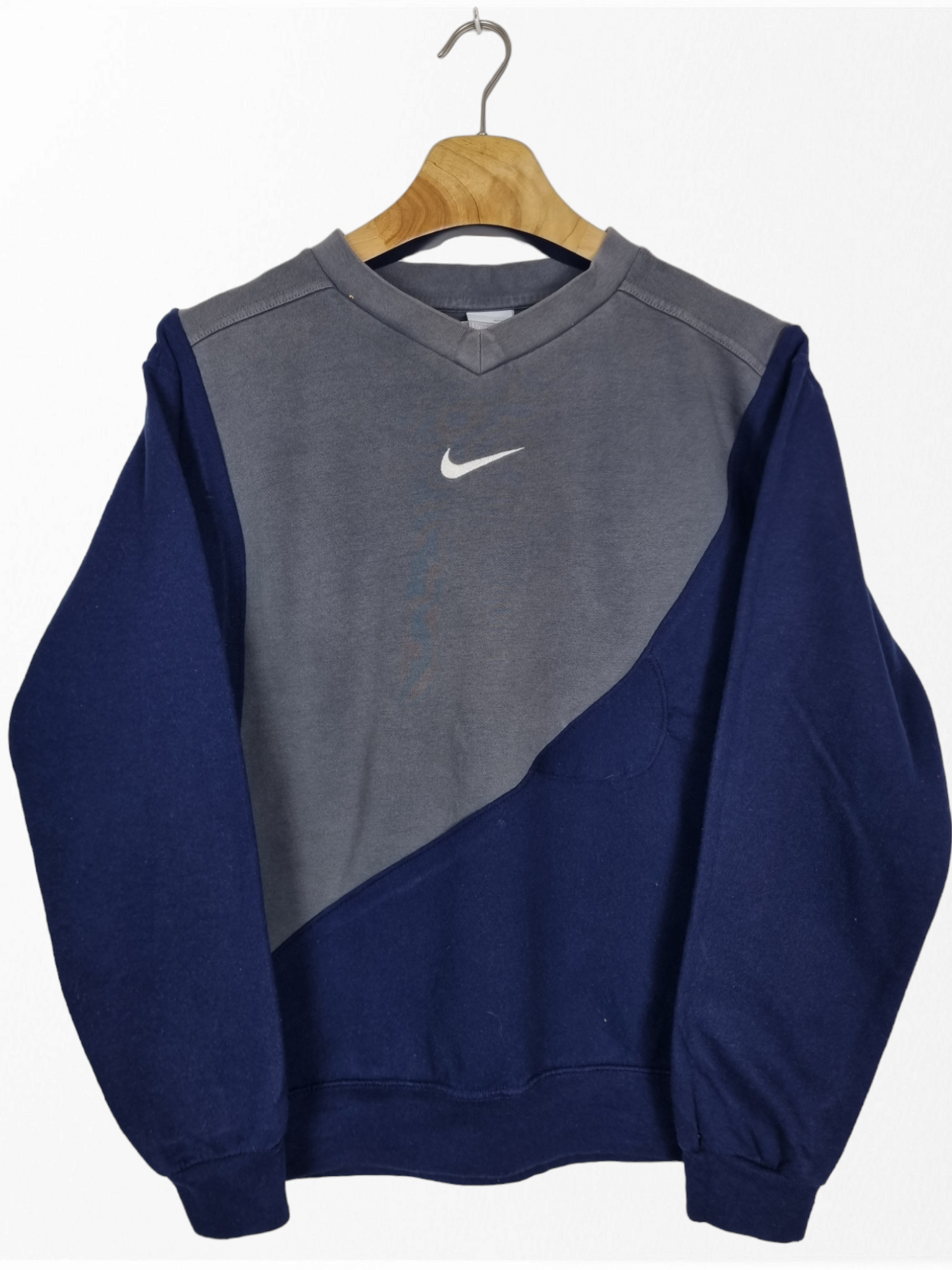 Nike center swoosh sweater maat S