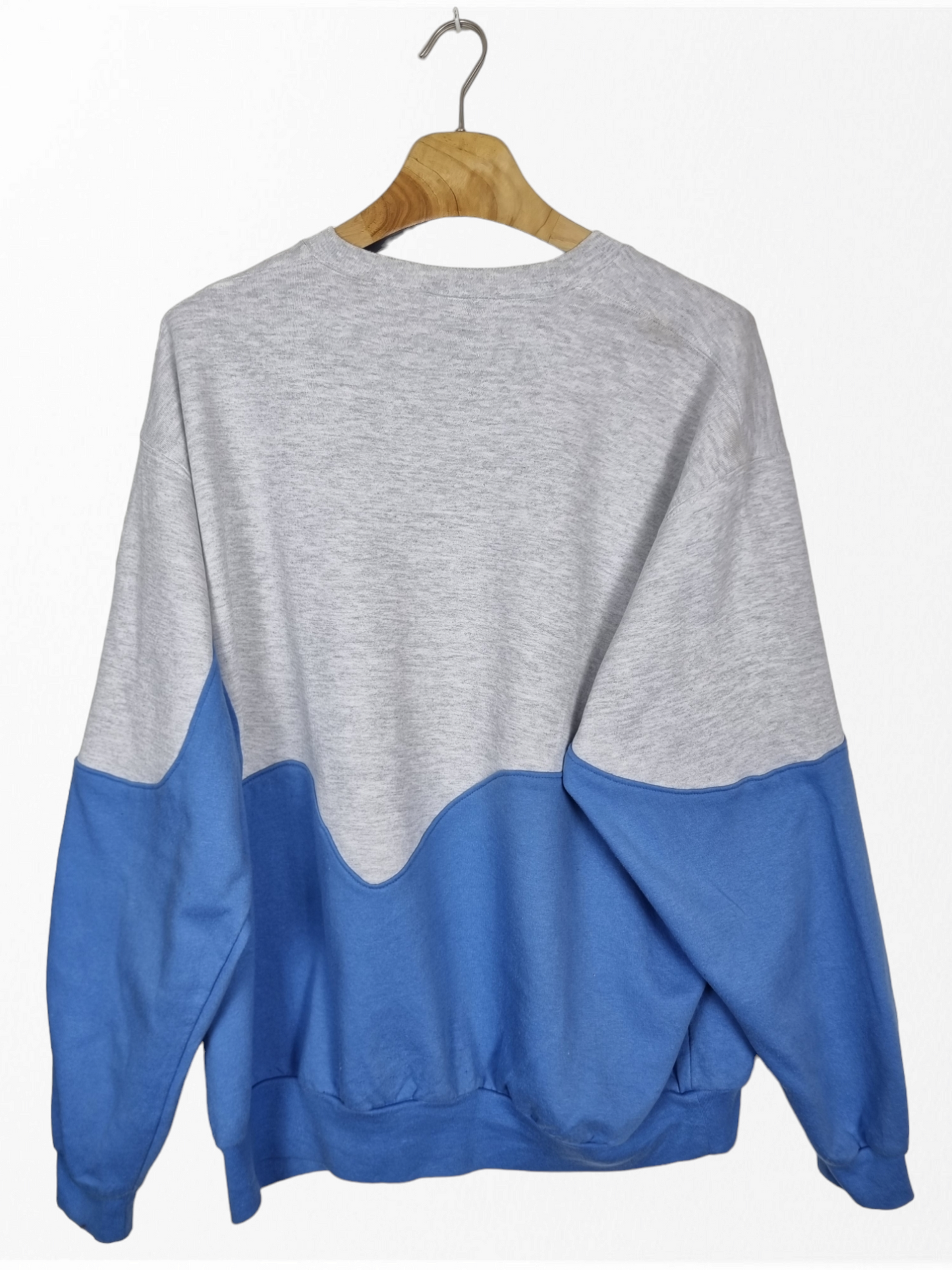 Russel Athletic sweater maat L