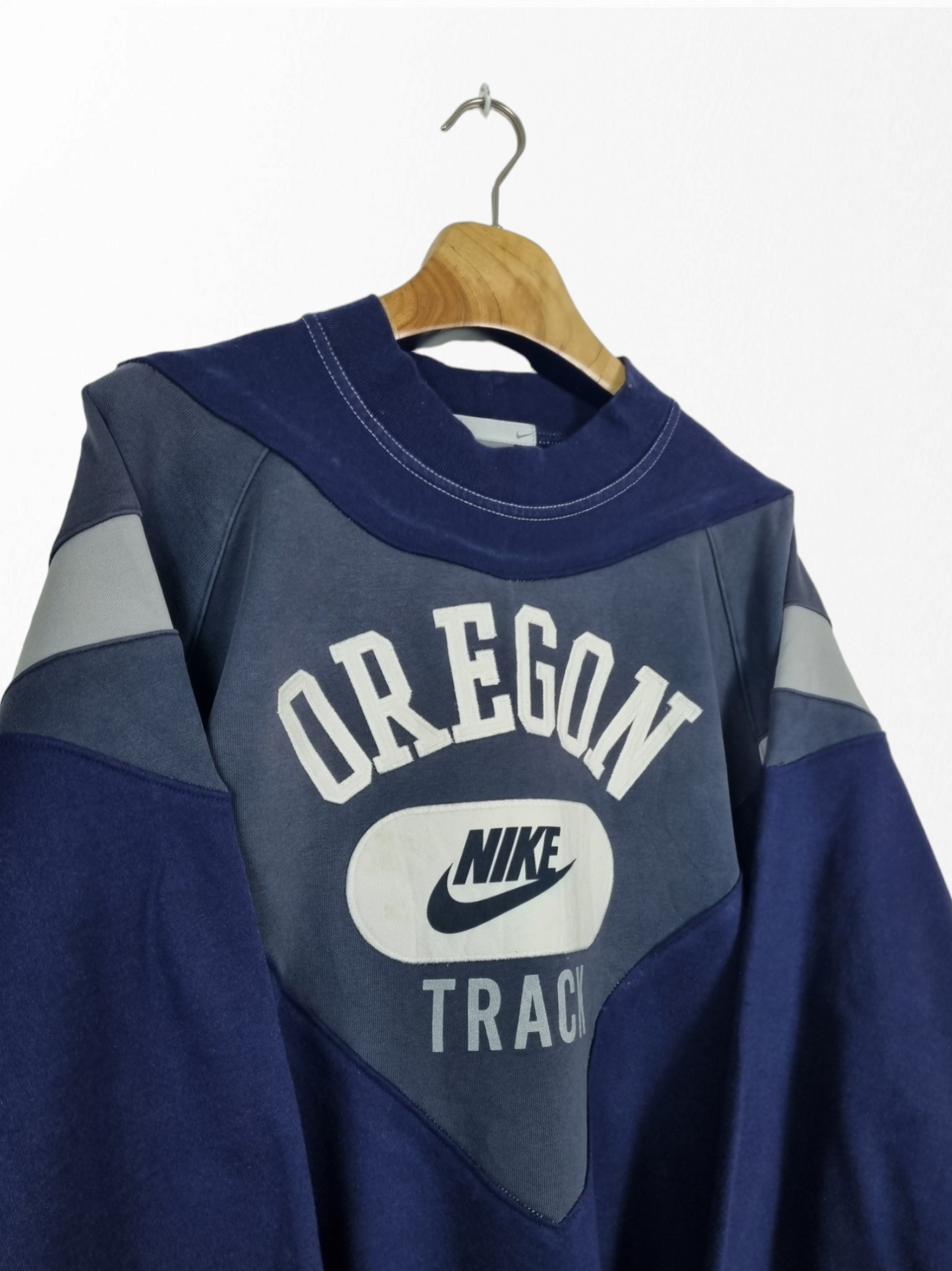 Nike Oregon sweater maat L