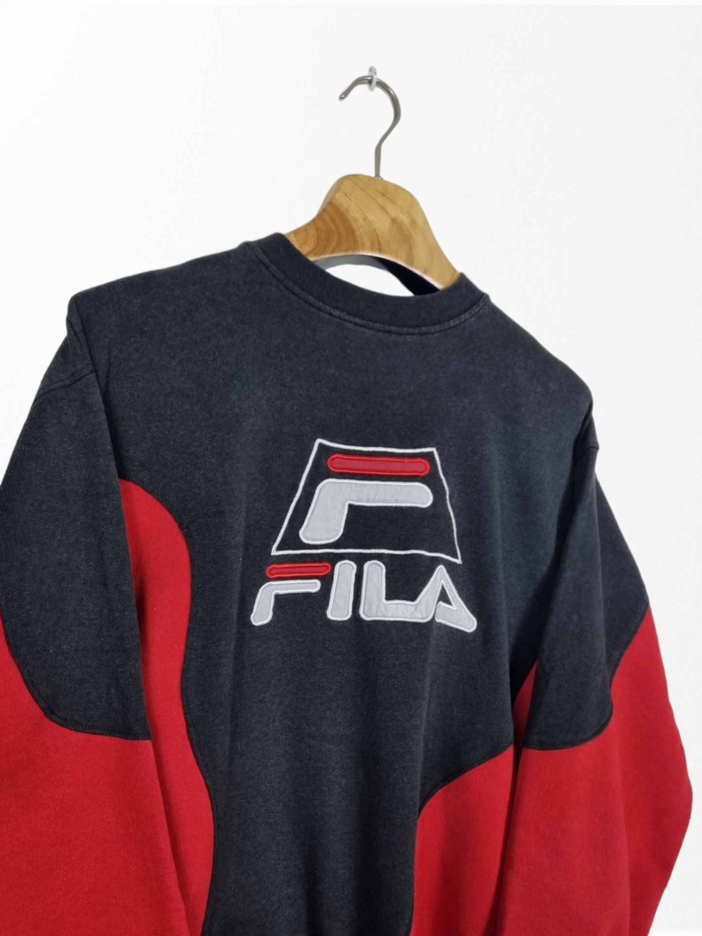 Fila embroidered logo sweater maat L